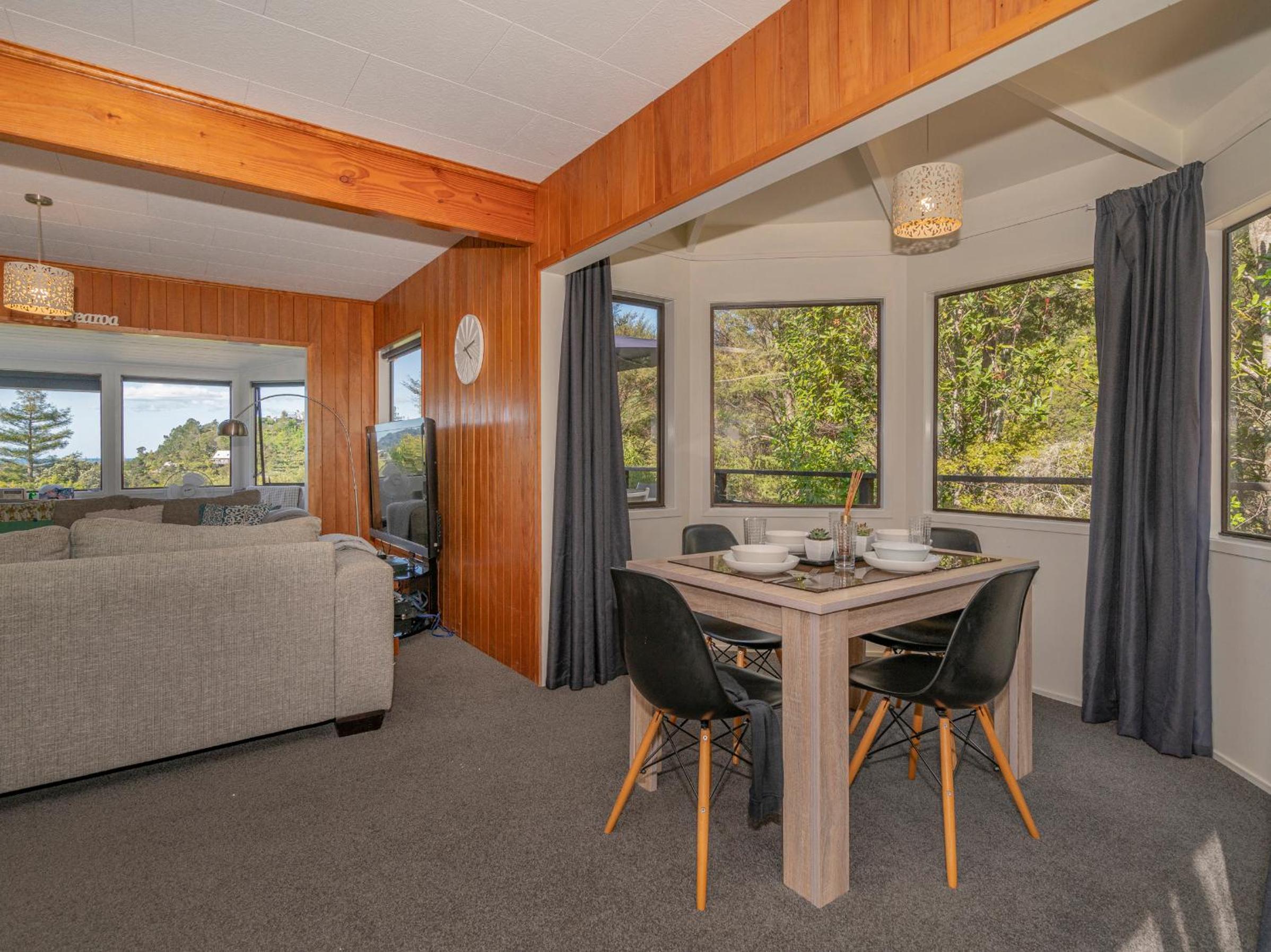 Hillside Haven - Tairua Holiday Home view 2