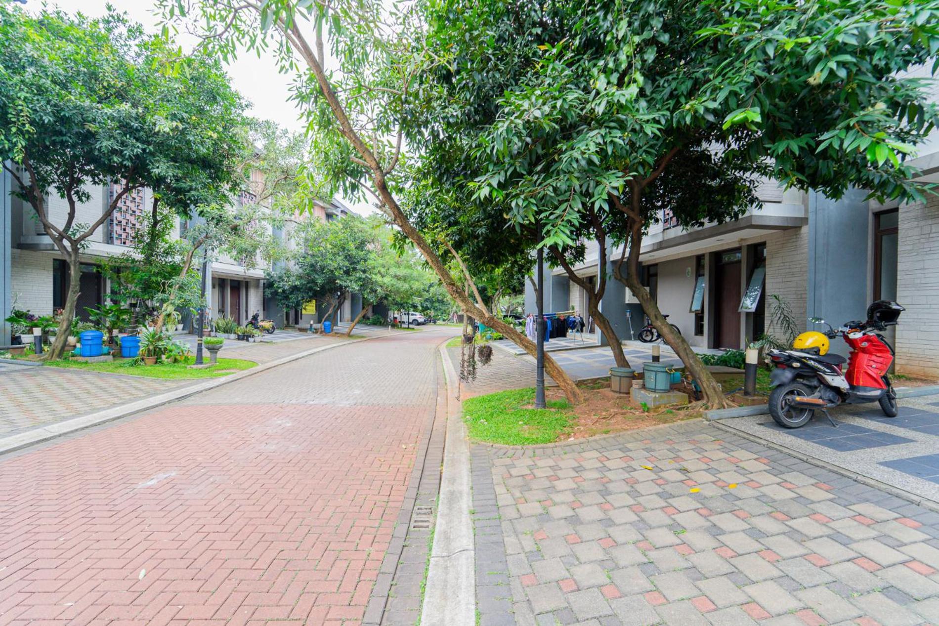 Apik Kamila BSD view 4