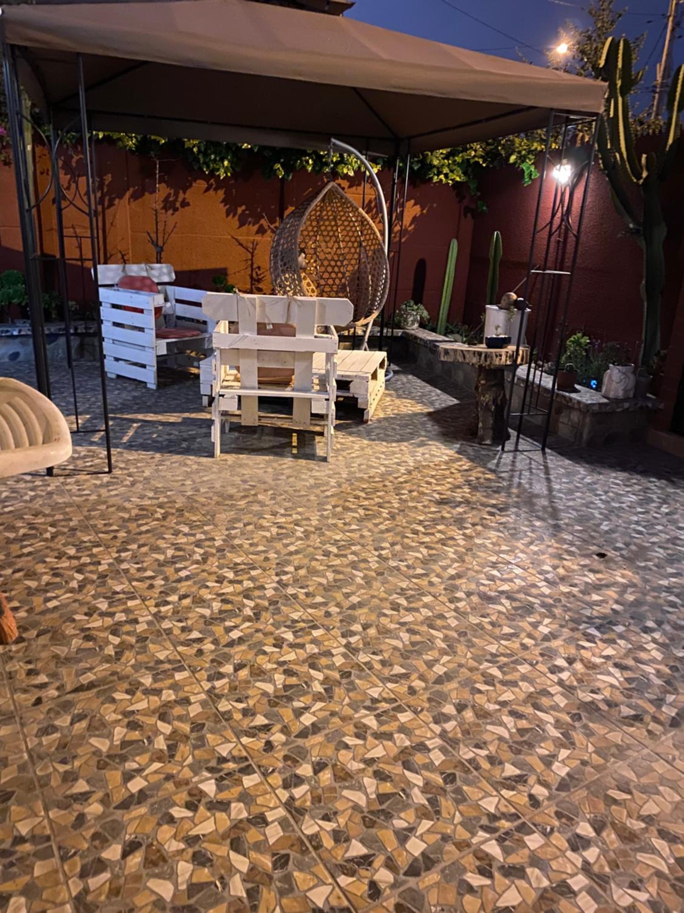 Comoda y amplia casa en sector residencial