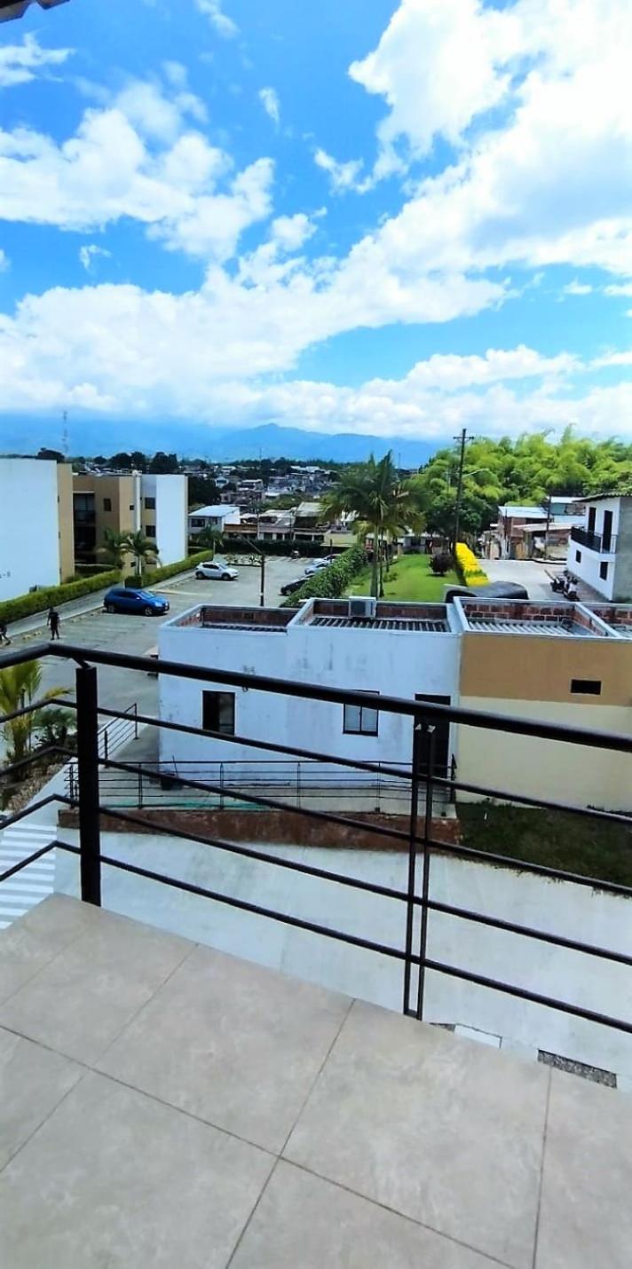 Apartasol Amor y Café, Reserva de la Colina