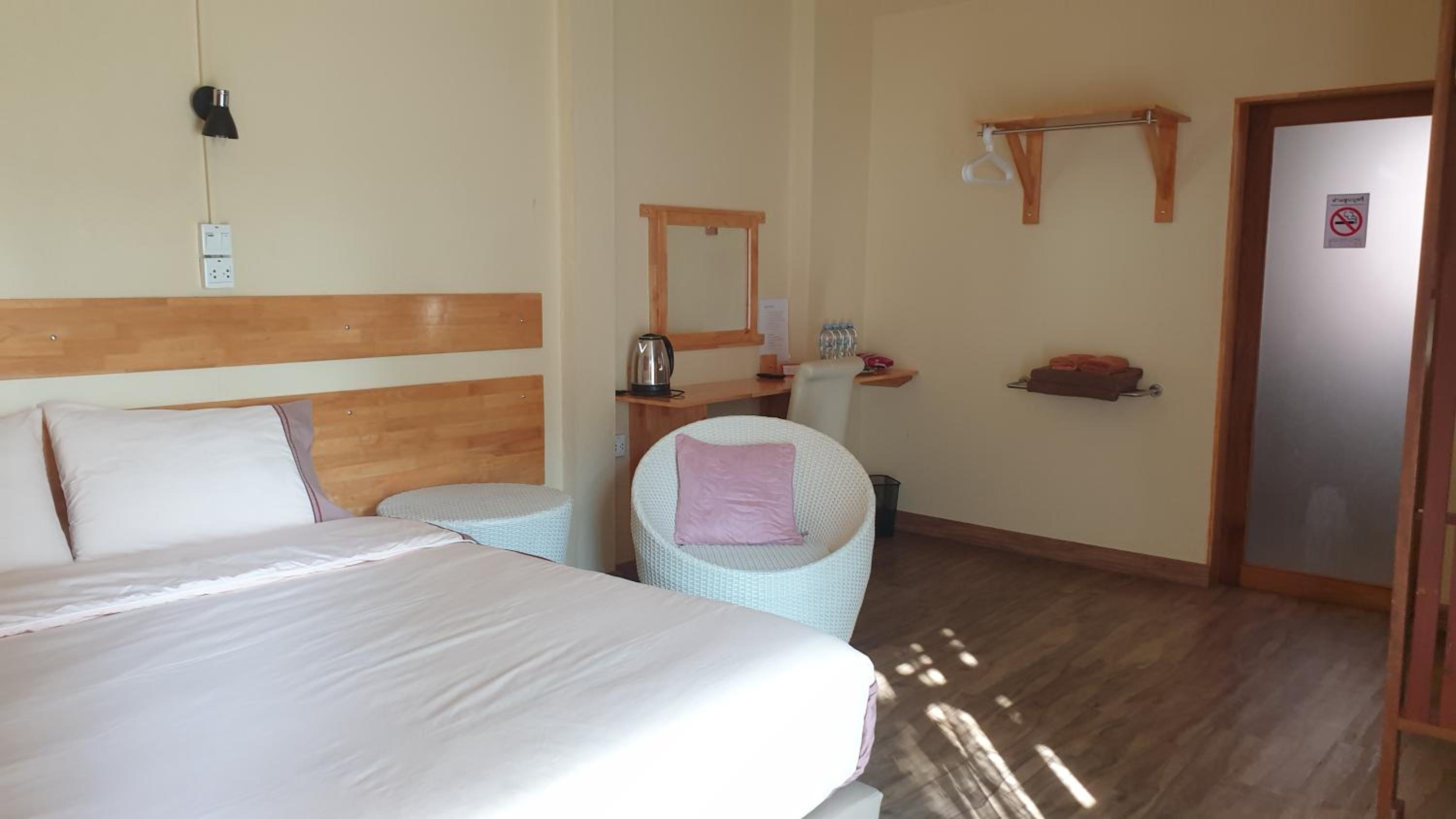 Little Guest House Hotel