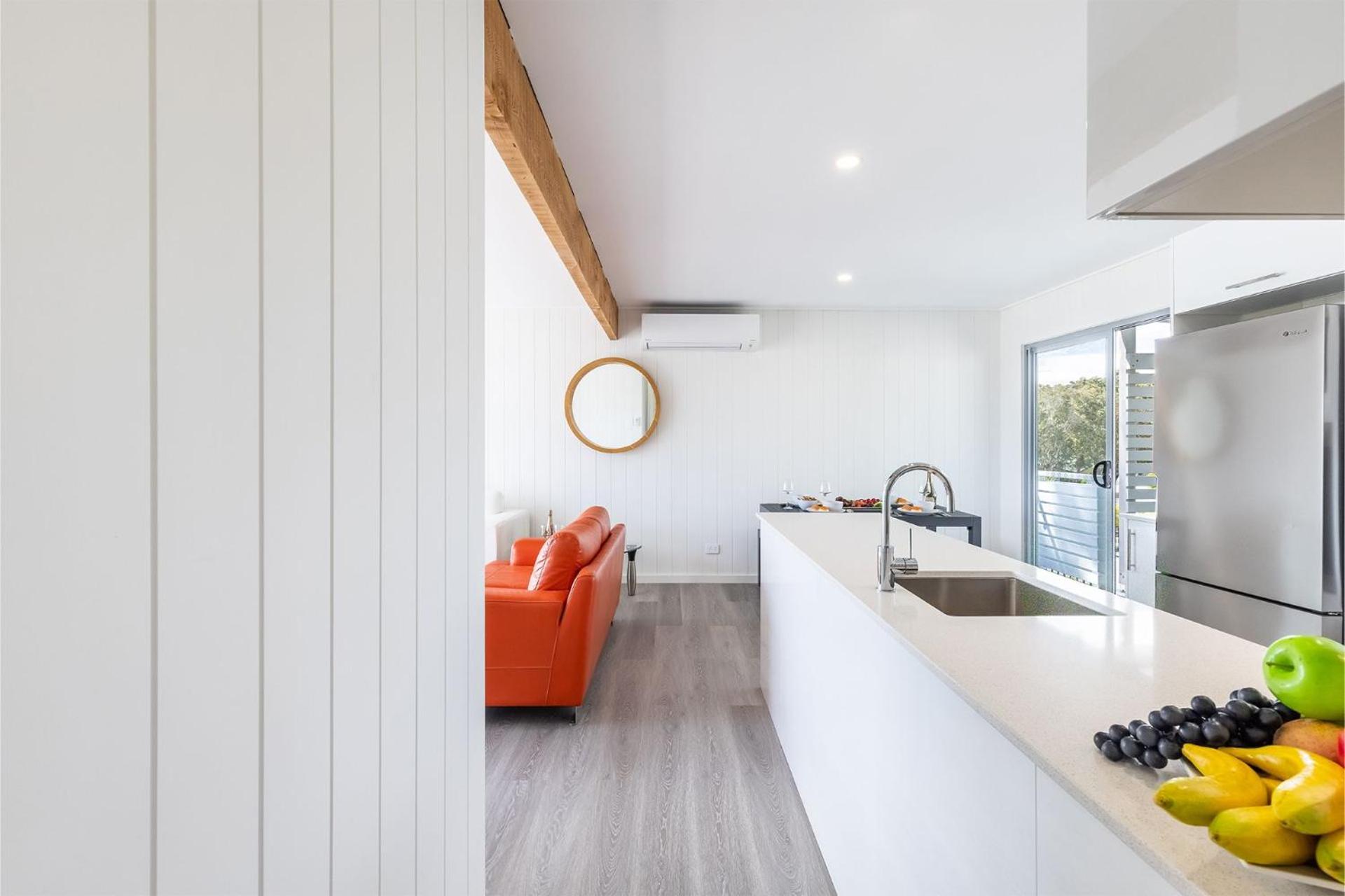 Five Pines Beach House at Birubi 20 Robinson St pet friendly aircon and WiFi