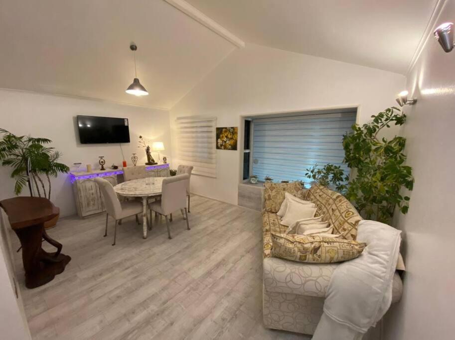 Acogedor bungalow house en barrio residencial