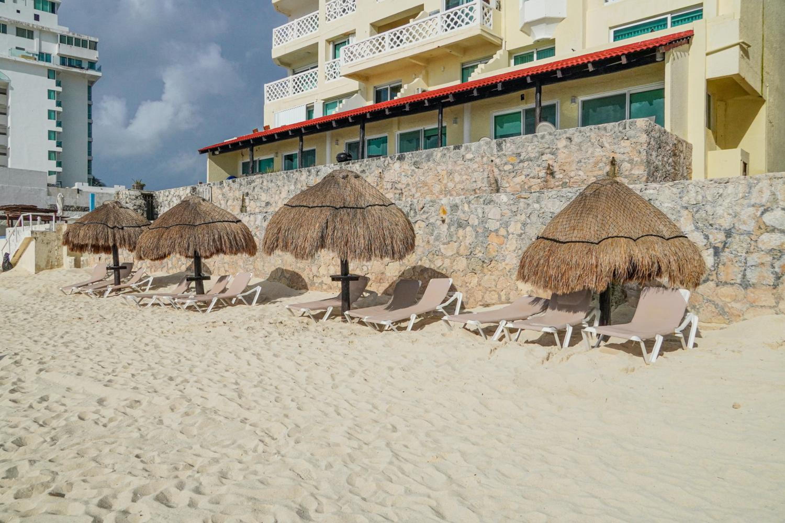 Cancún Plaza Sea View
