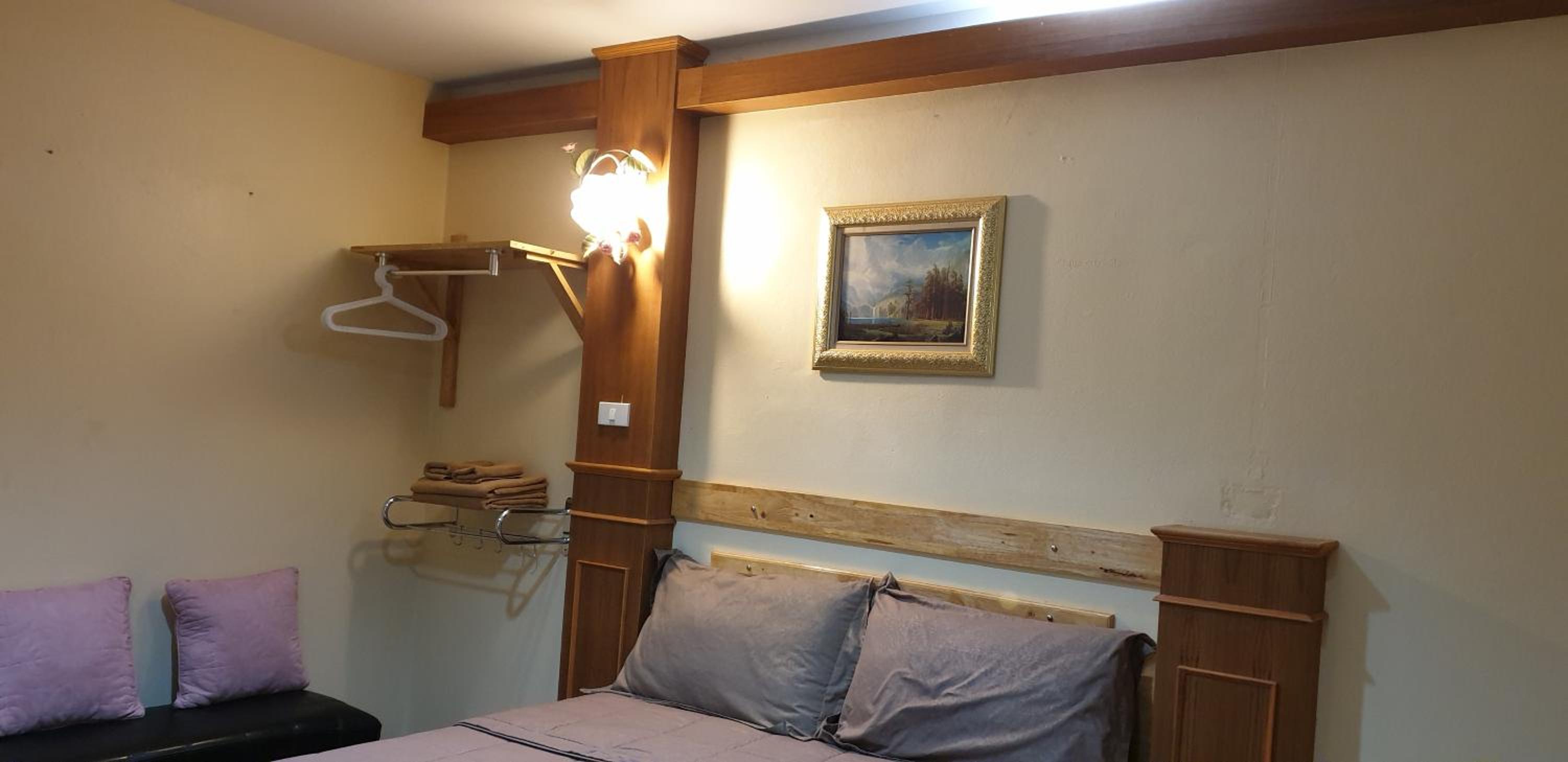 Little Guest House Hotel