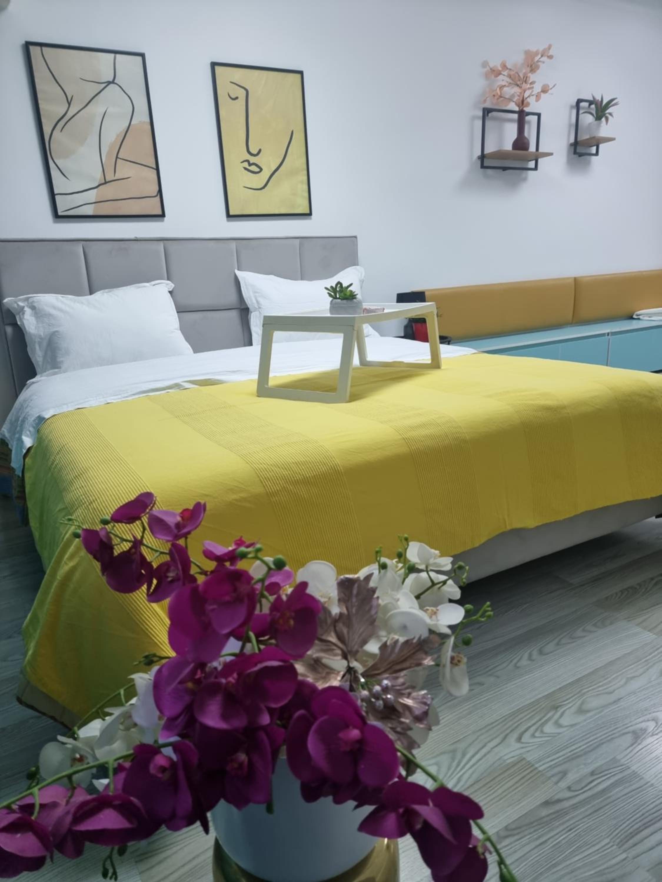 Party guesthouse for big groups