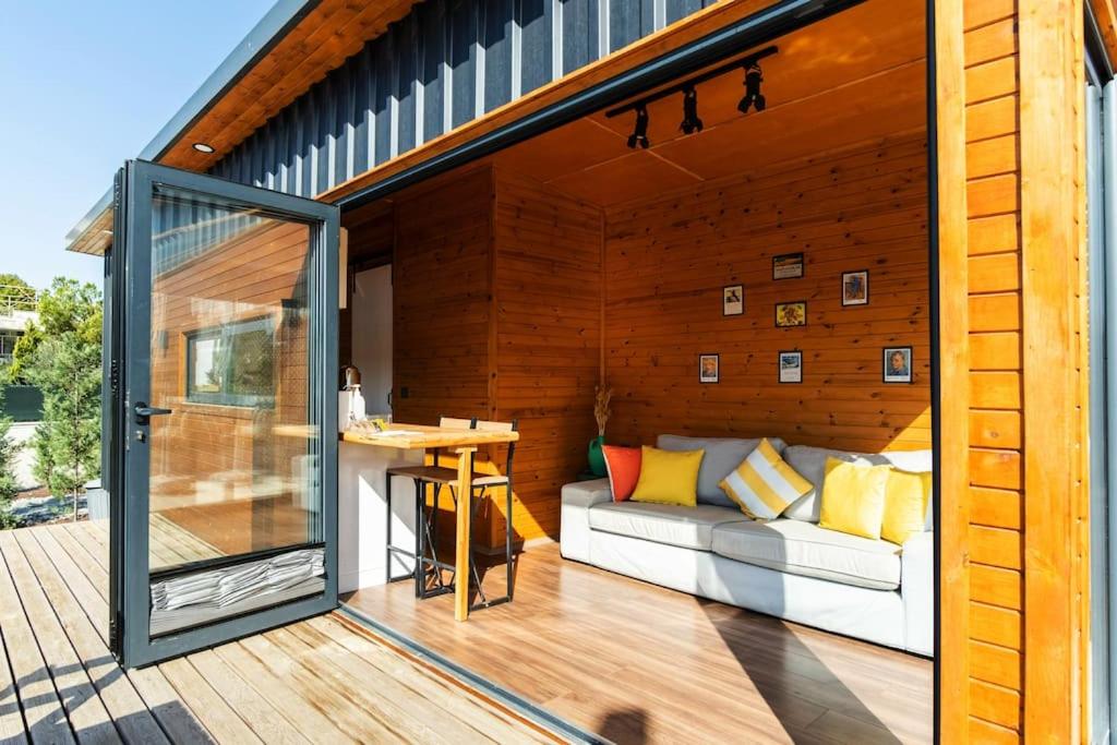 Alley Tiny House view 3