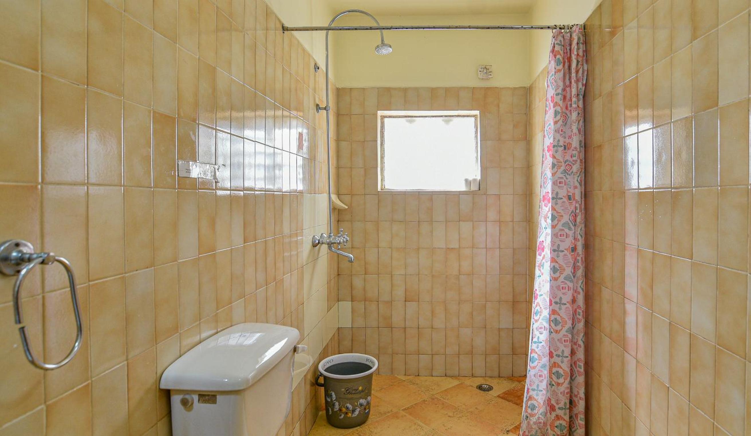 GR Stays WHITE HOUSE 4bhk Private Pool Villa in Calangute view 3