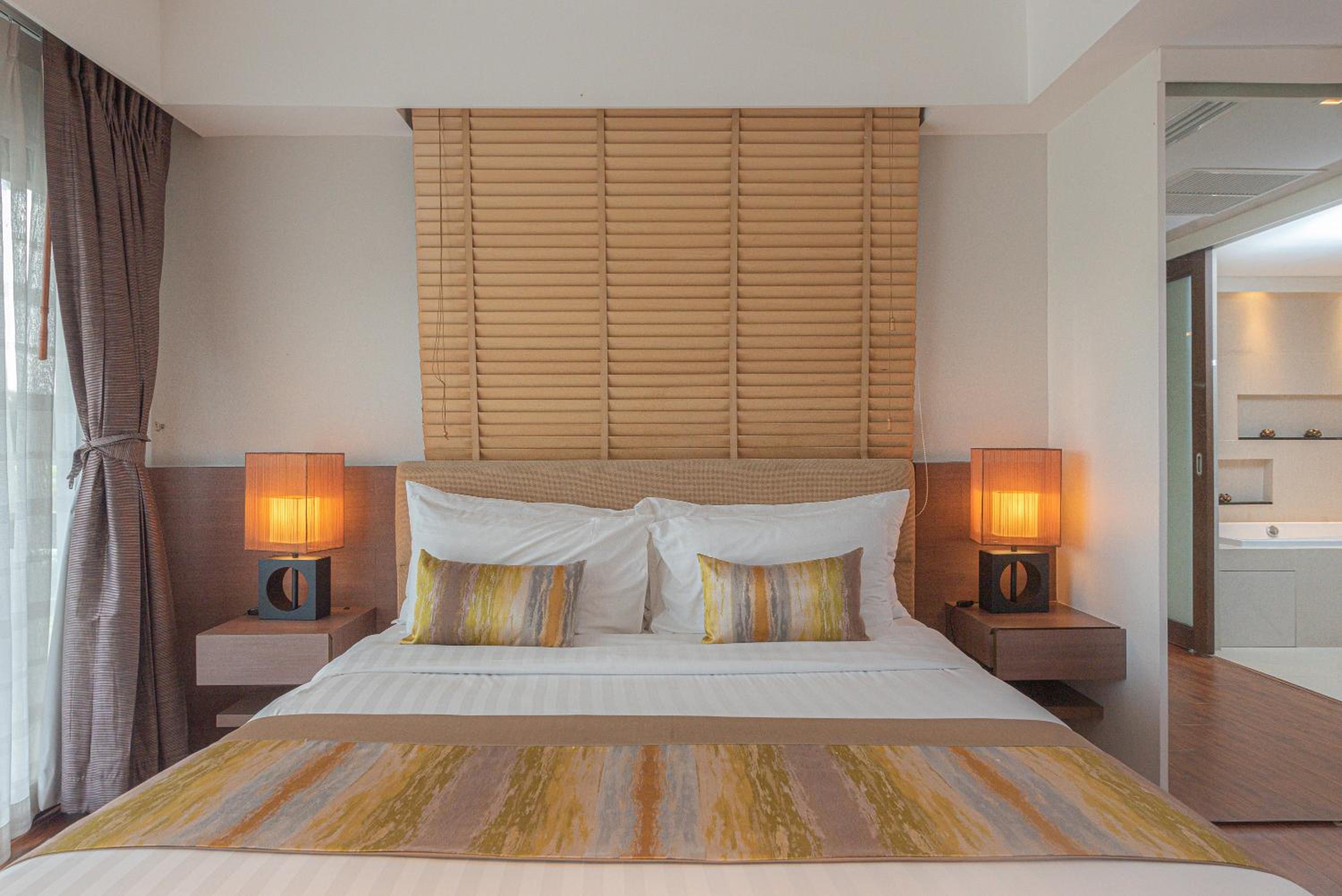 Summit Windmill Golf Suite Hotel at Suvarnabhumi