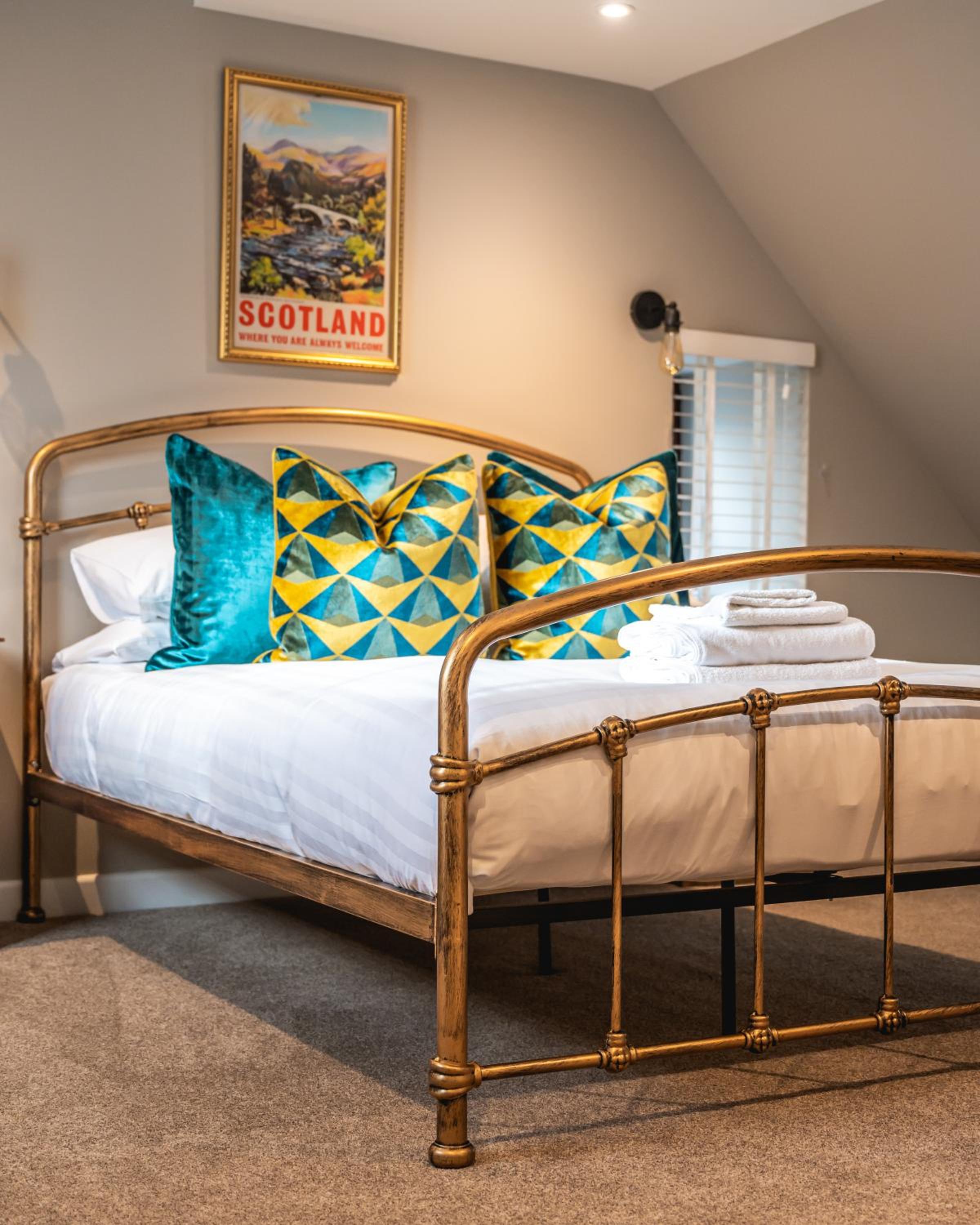 Luxury Cottage with Mountain View’s view 2