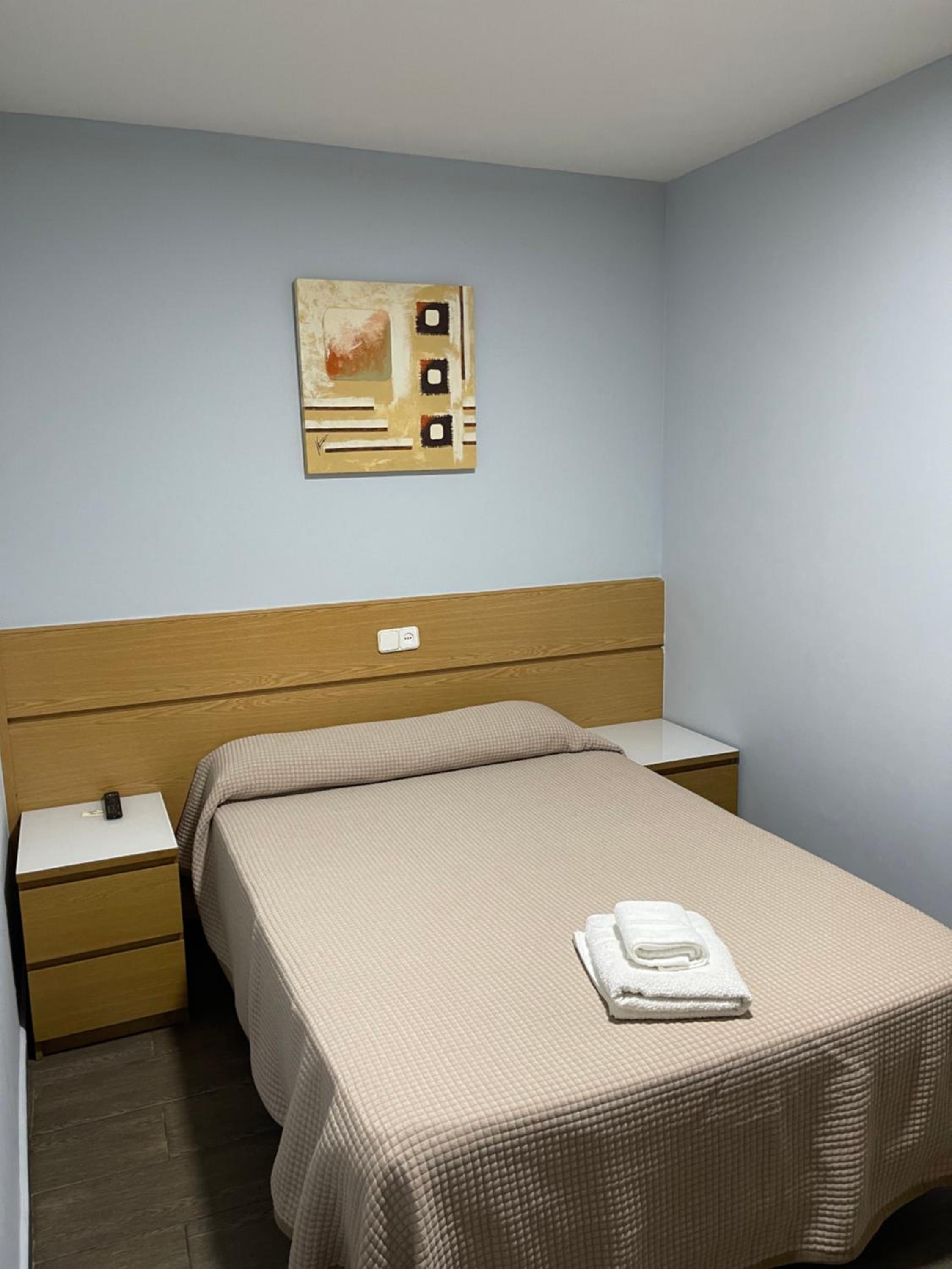 Getafe Vacations - Hostal Tres Hermanos - Property Image 1