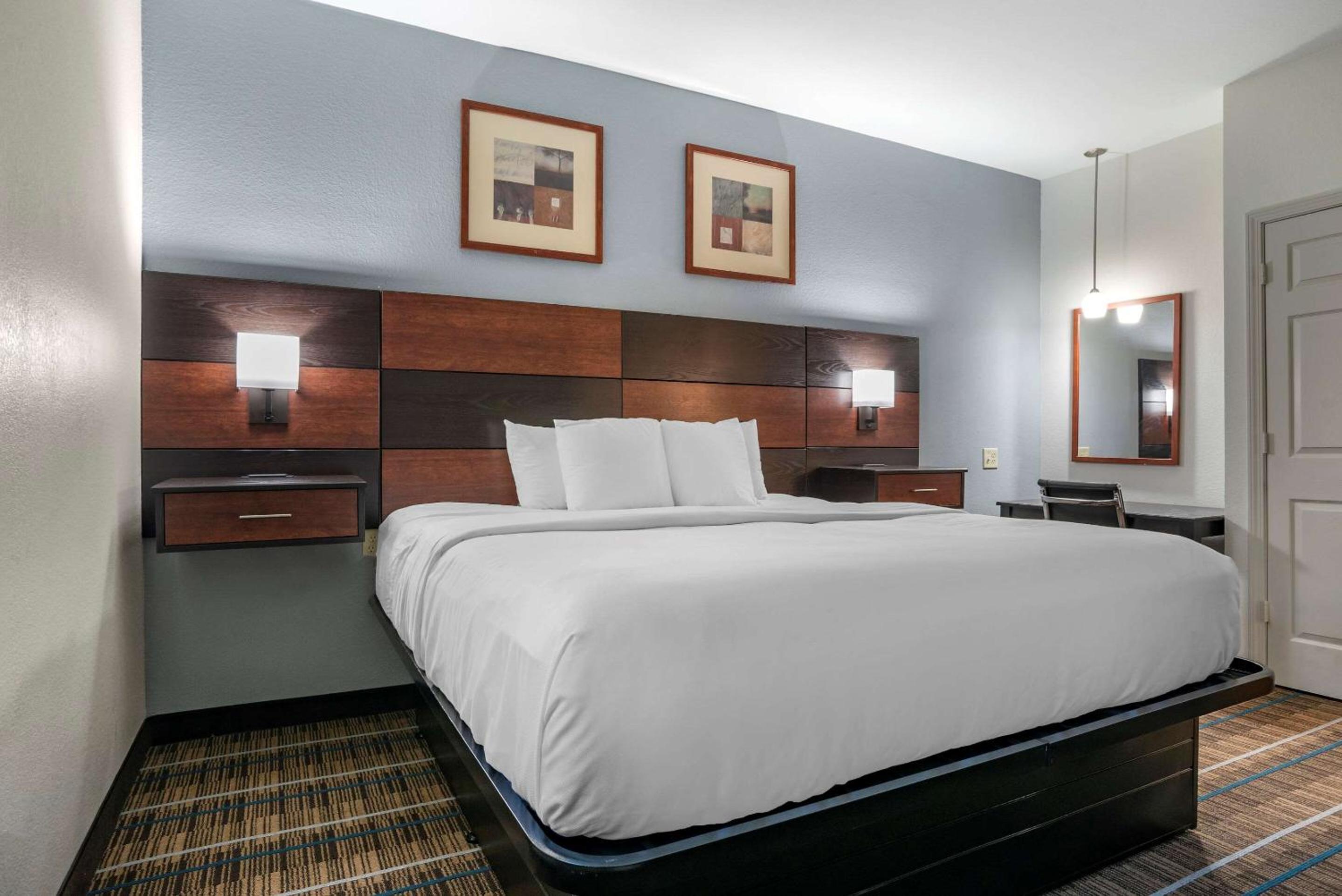 MainStay Suites Denham Springs - Baton Rouge East