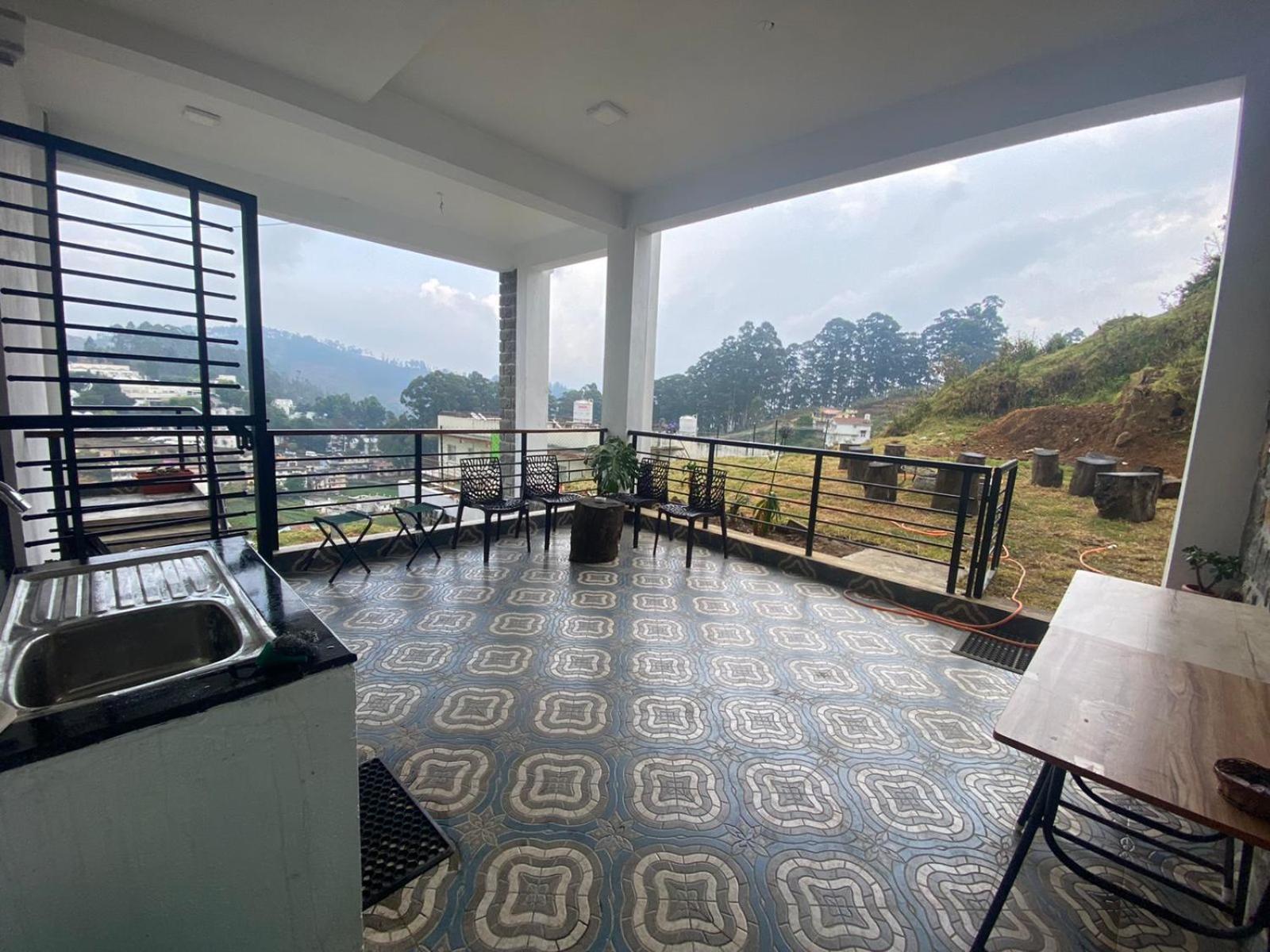 Channel Stay 6BHK view 3