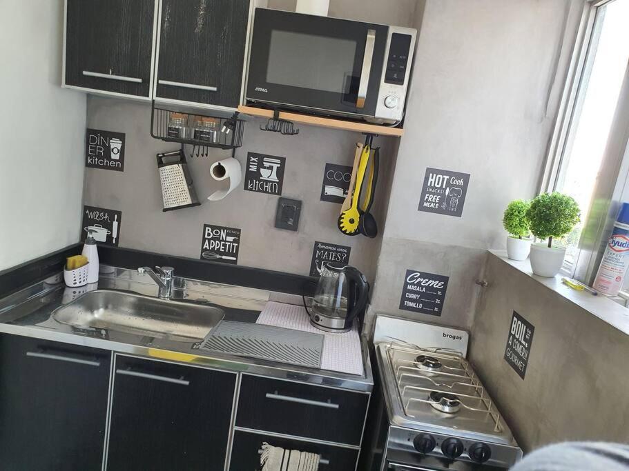 Estudio Loft Encantador con Terraza y parrilla en Palermo, luz y WiFi