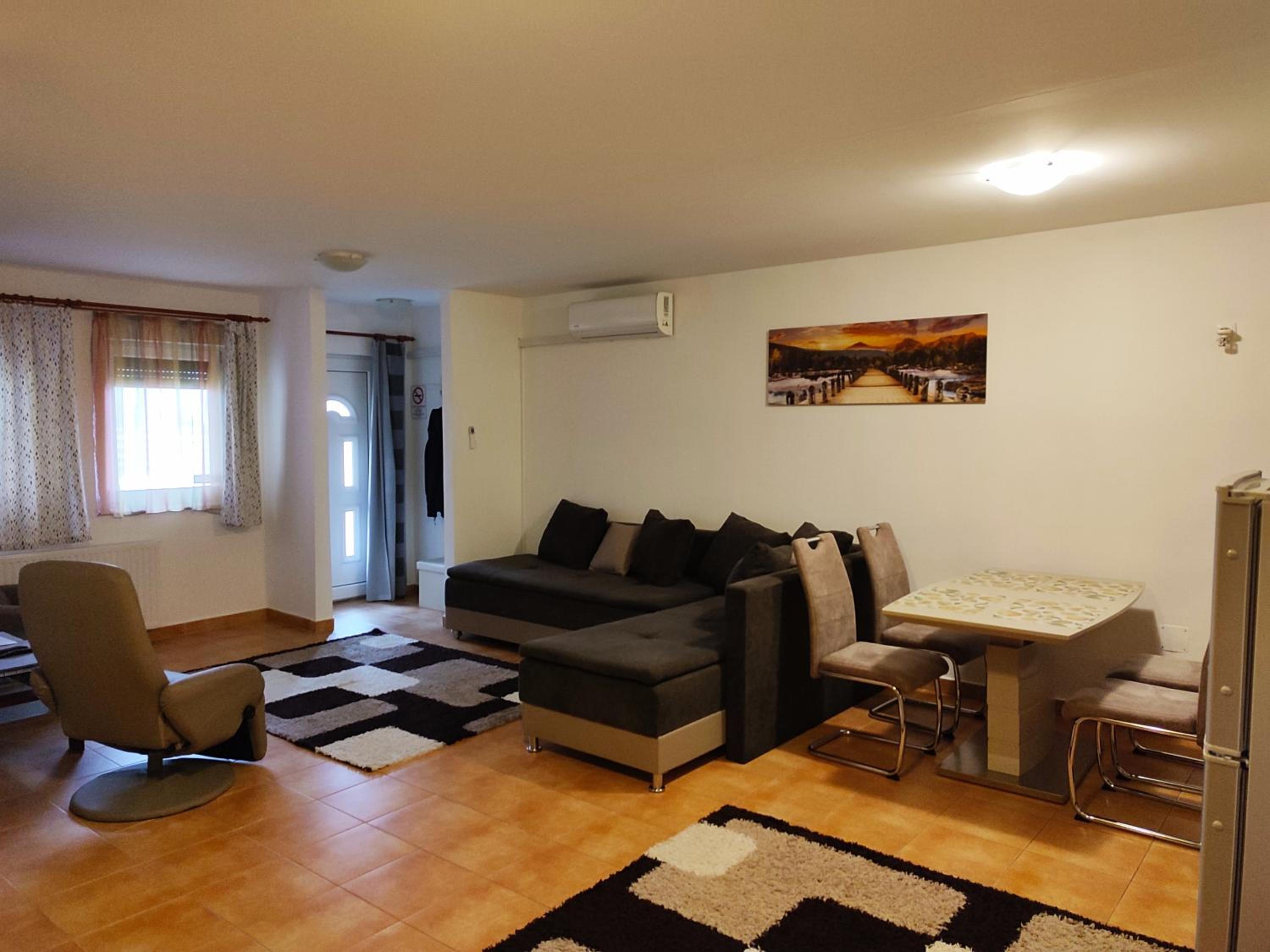 Reza apartman view 5