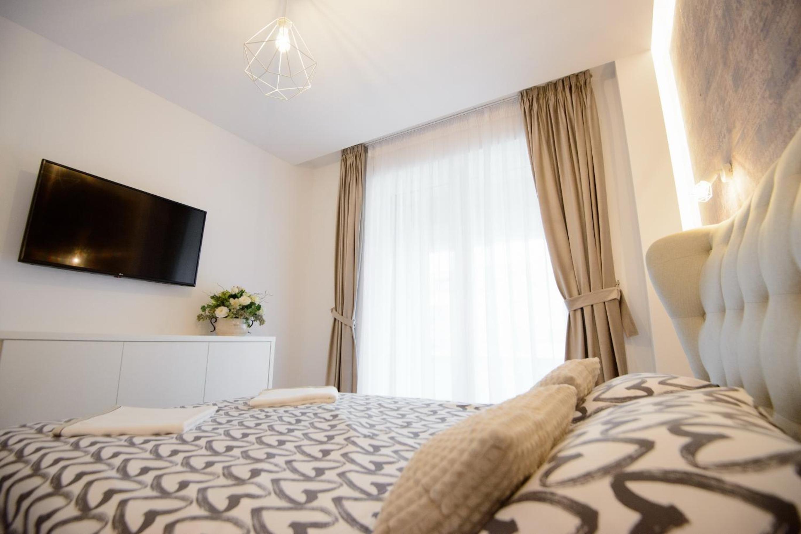Penthouse Eliza - Coressi view 2