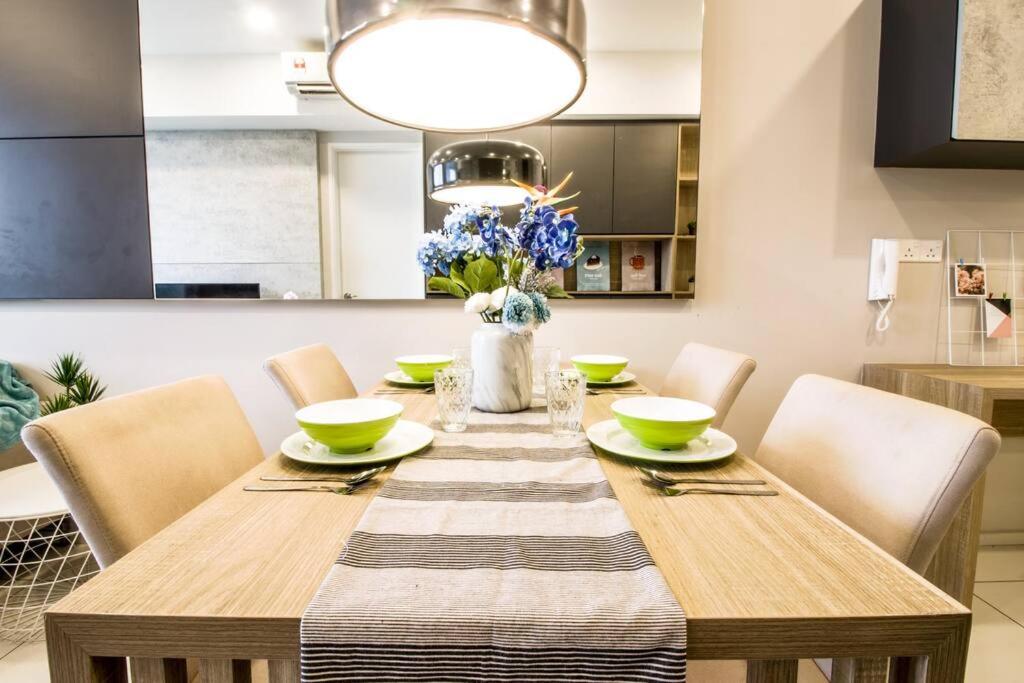 The Robertson By Tenang Homes