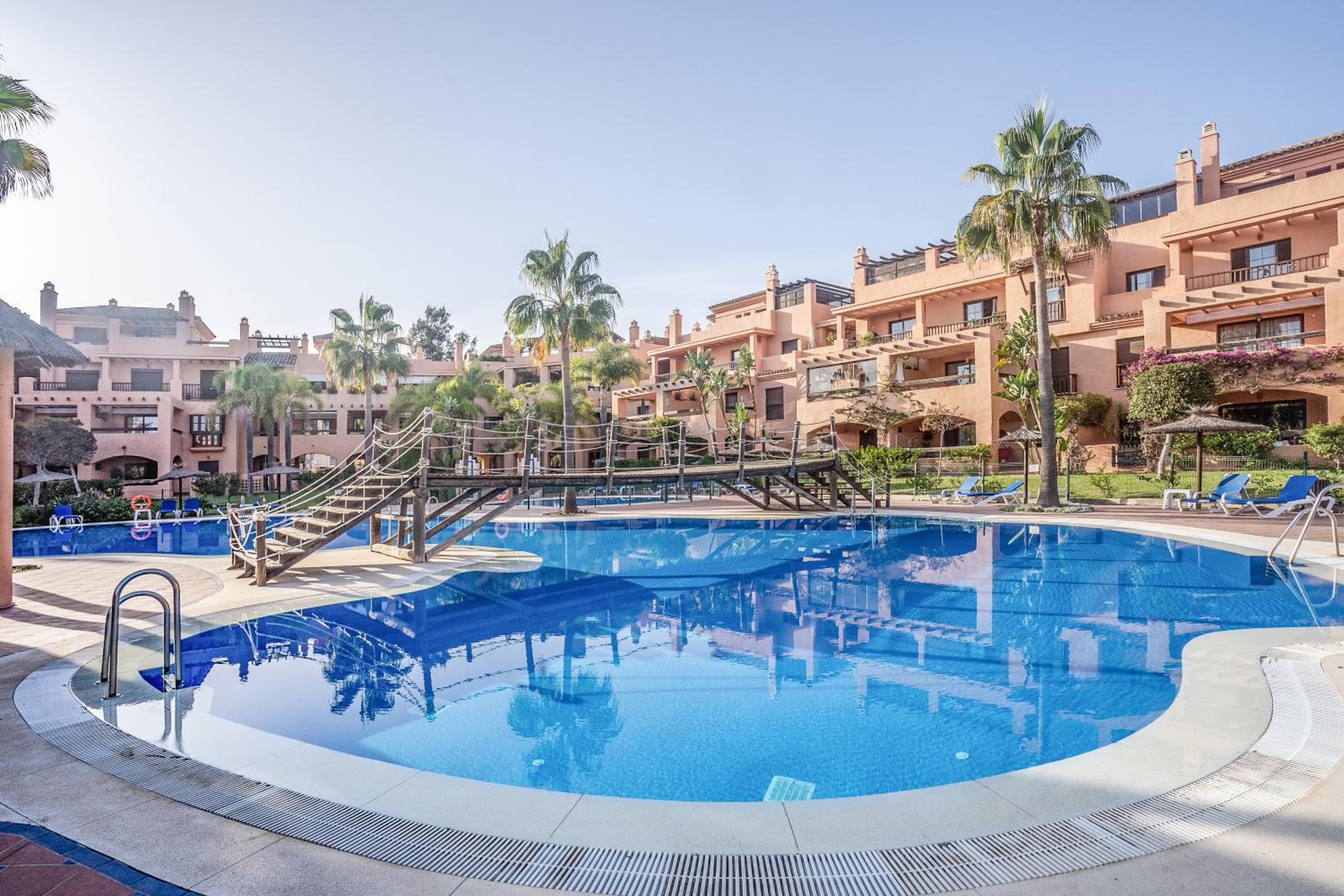 Apartamento entre Estepona-marbella photo 4