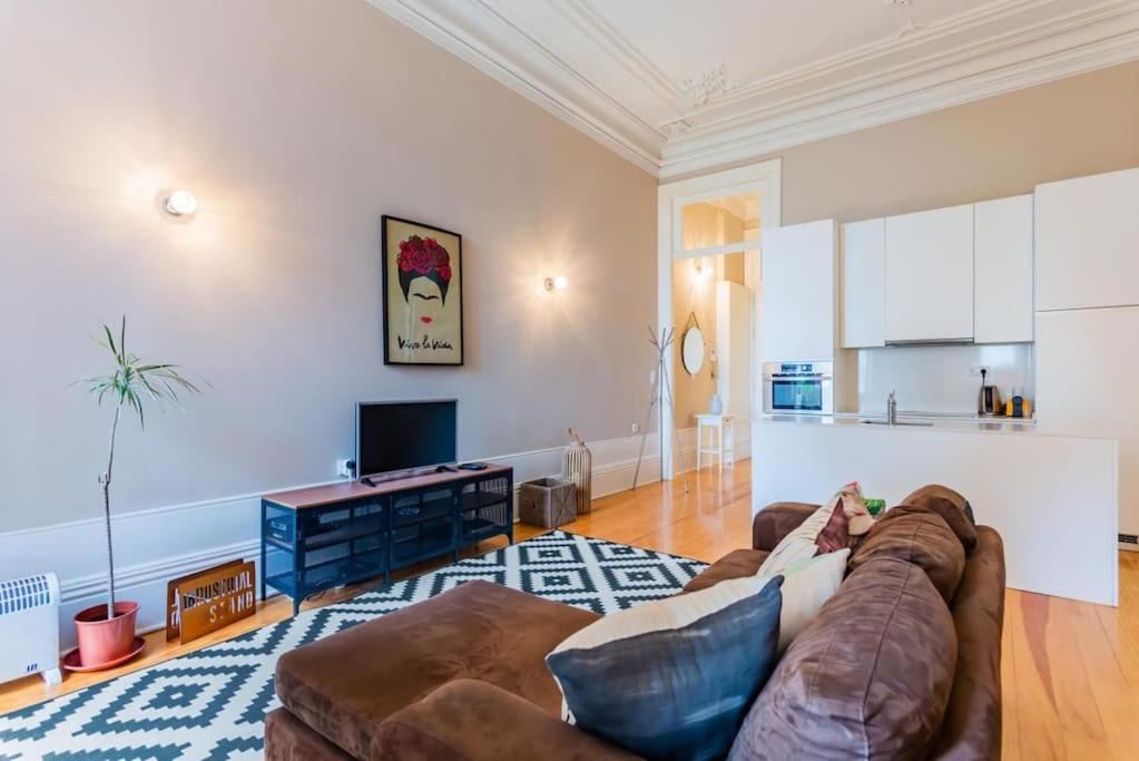 Classy Flat at Marques Square with Garden view 4