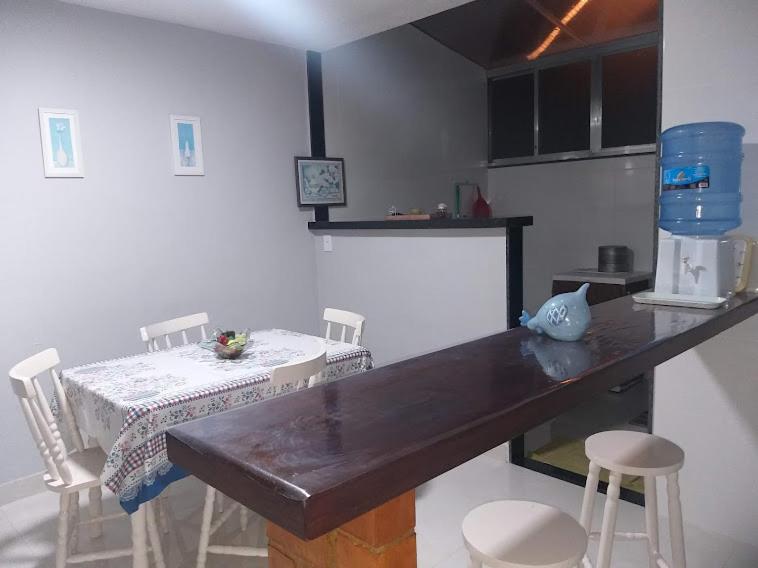 Casa completa em Peró!