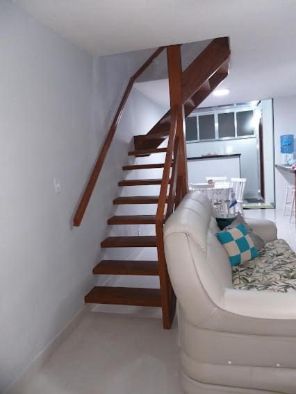 Casa completa em Peró!