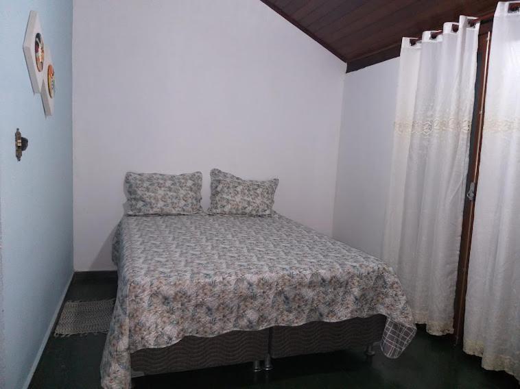 Casa completa em Peró!