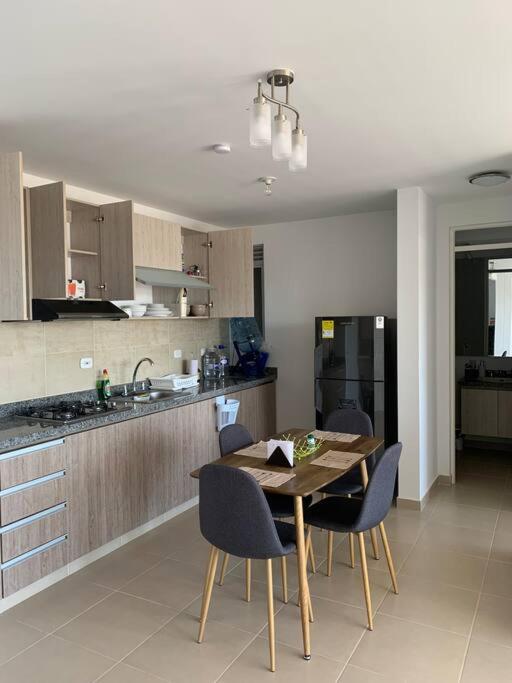 Tu apartamento vacacional en Girardot Cundinamarca - AQUALINA ORANGE