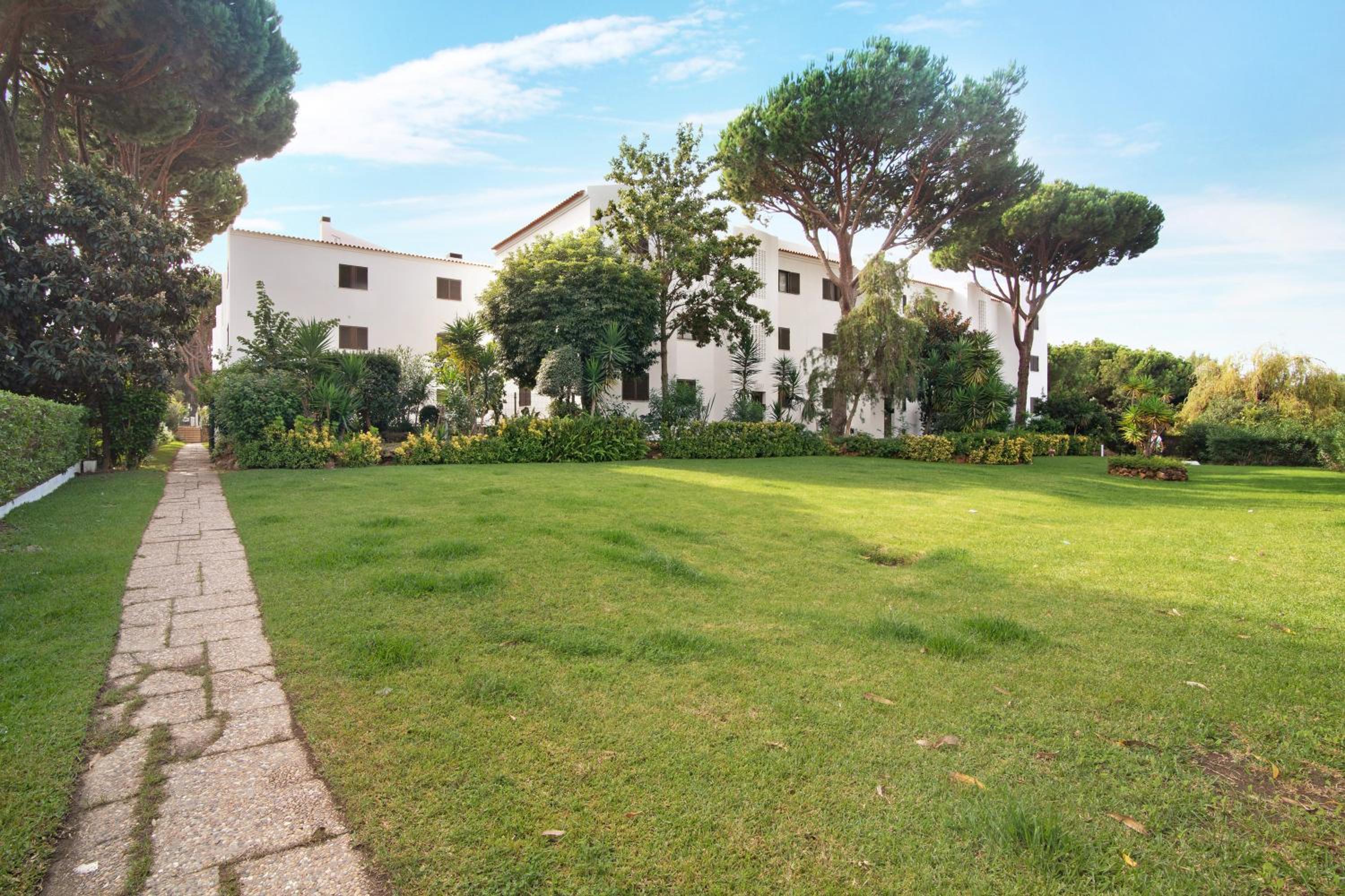 Mouramar Vilamoura view 3