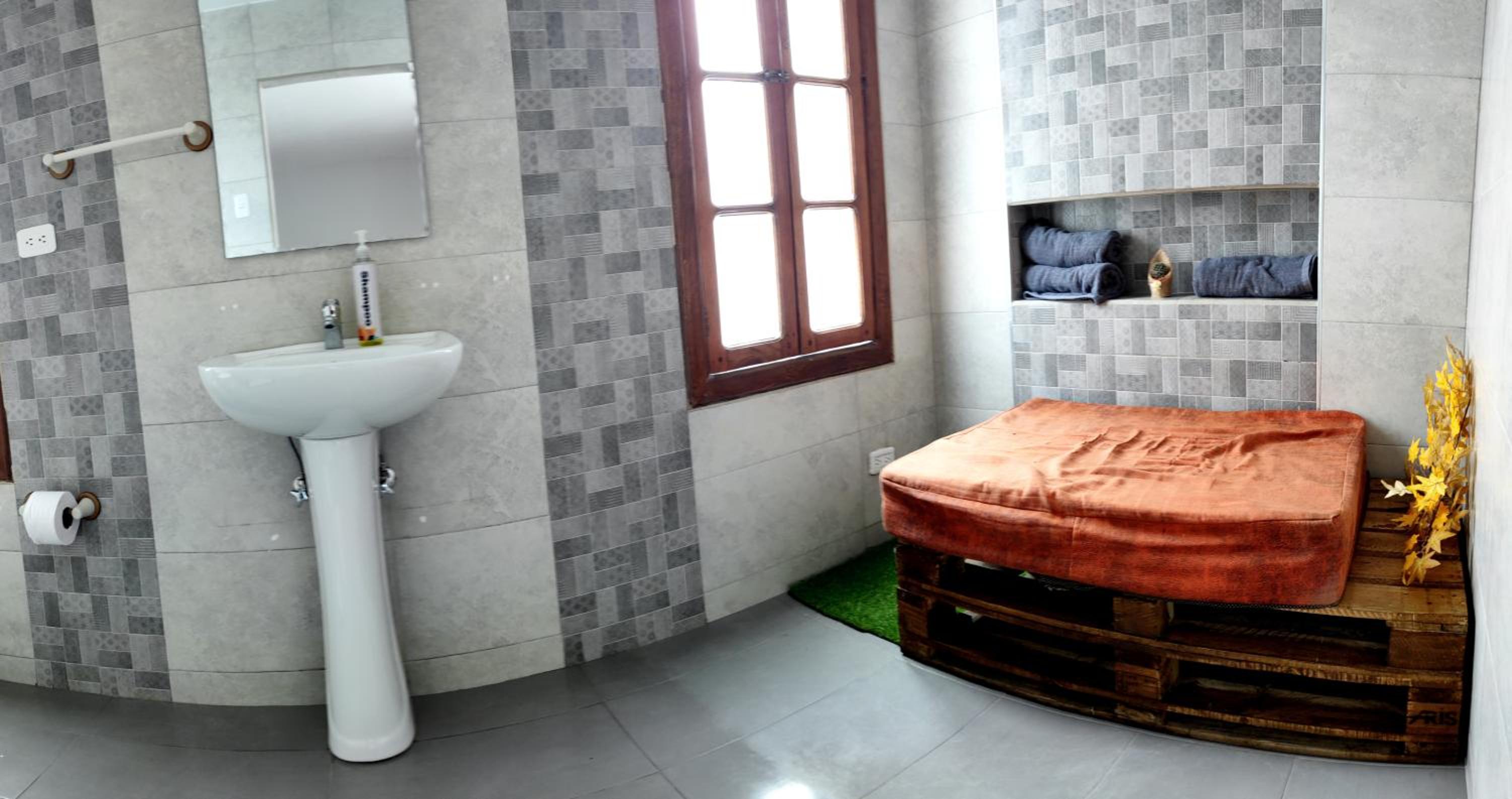 Minka Hostel