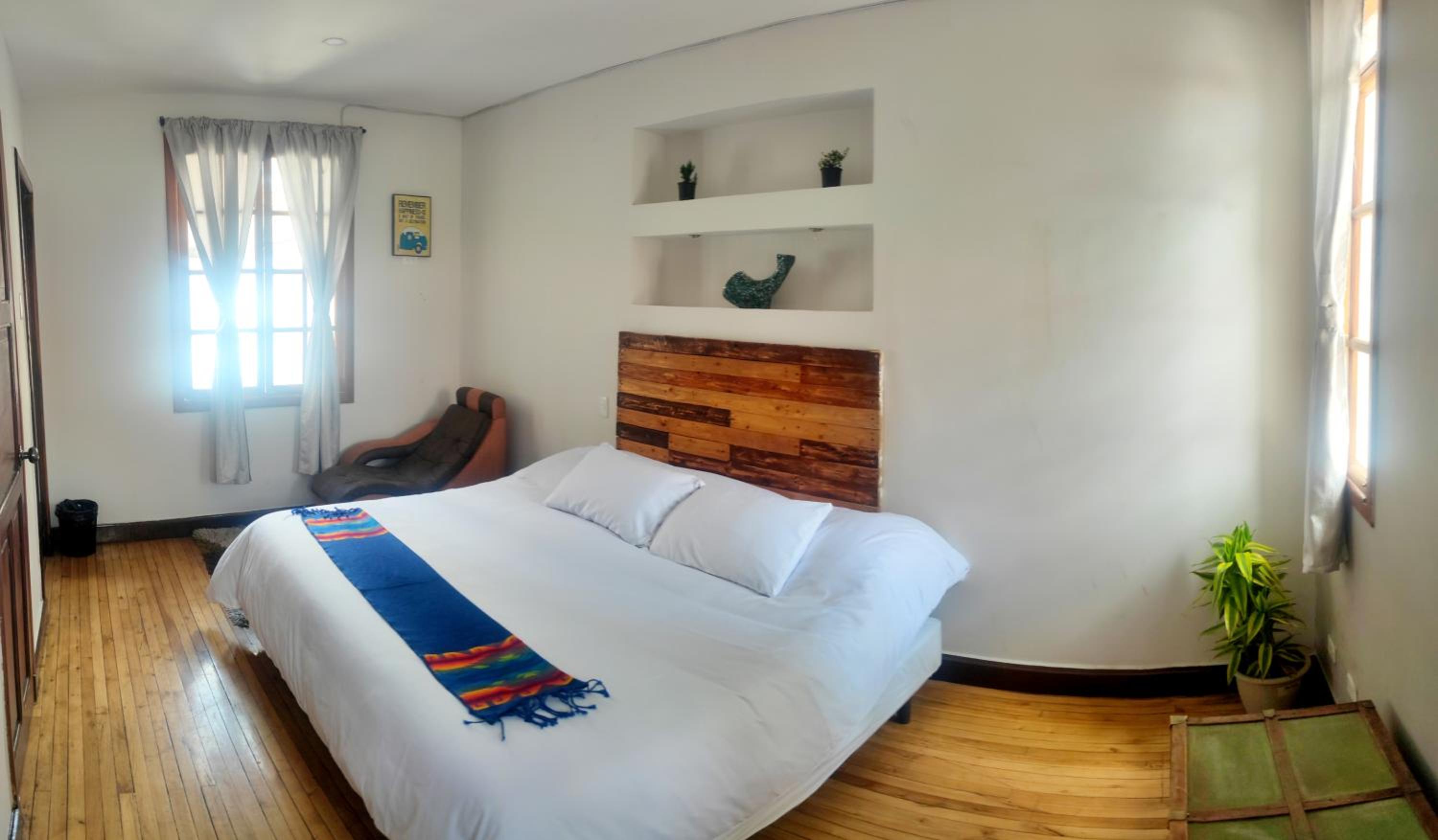Minka Hostel