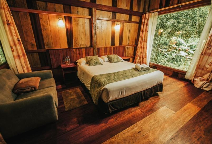 Hotel Hostería Kumbha Mela Mindo - Image 1