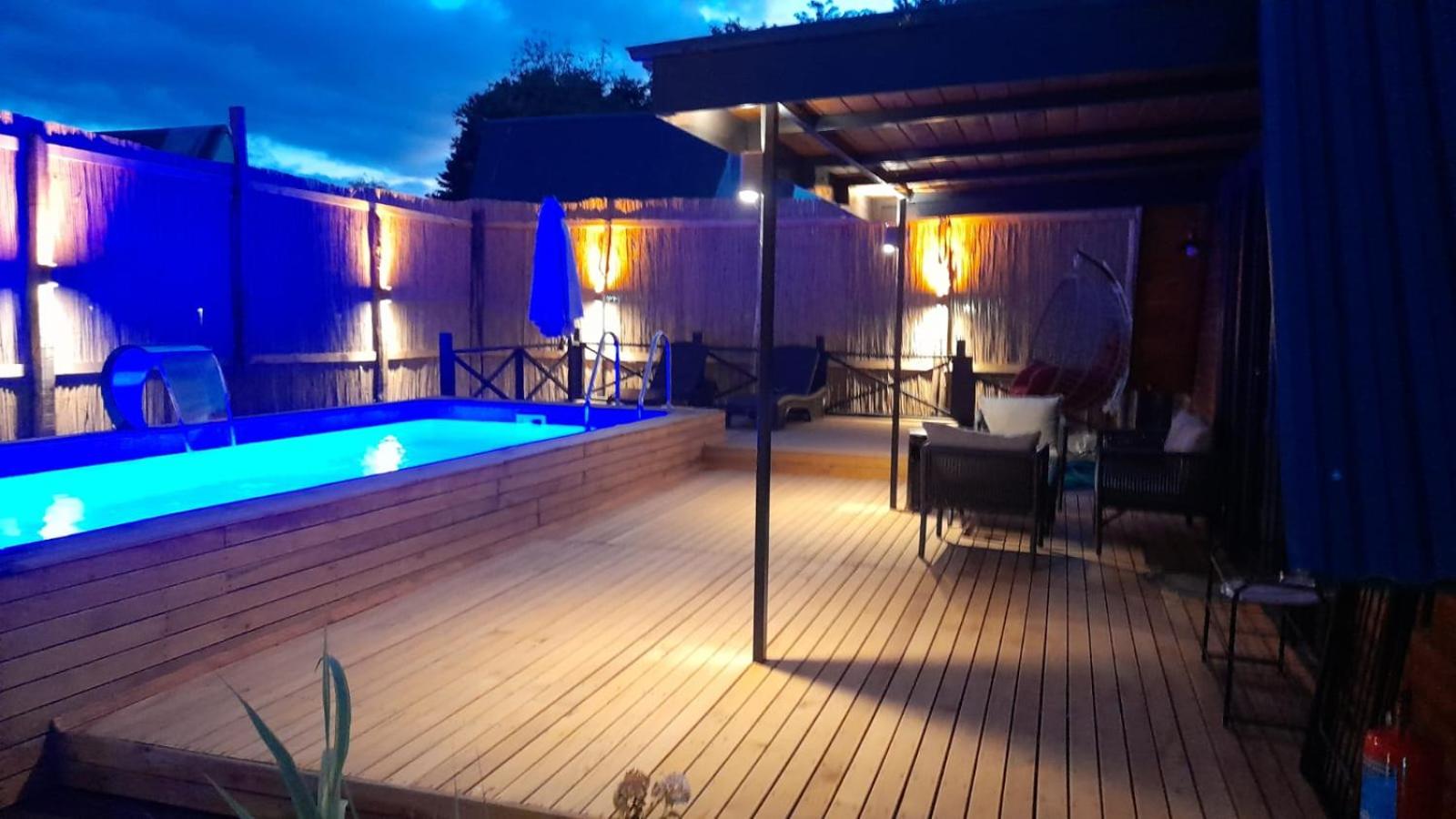 UĞURLUBUNGALOV