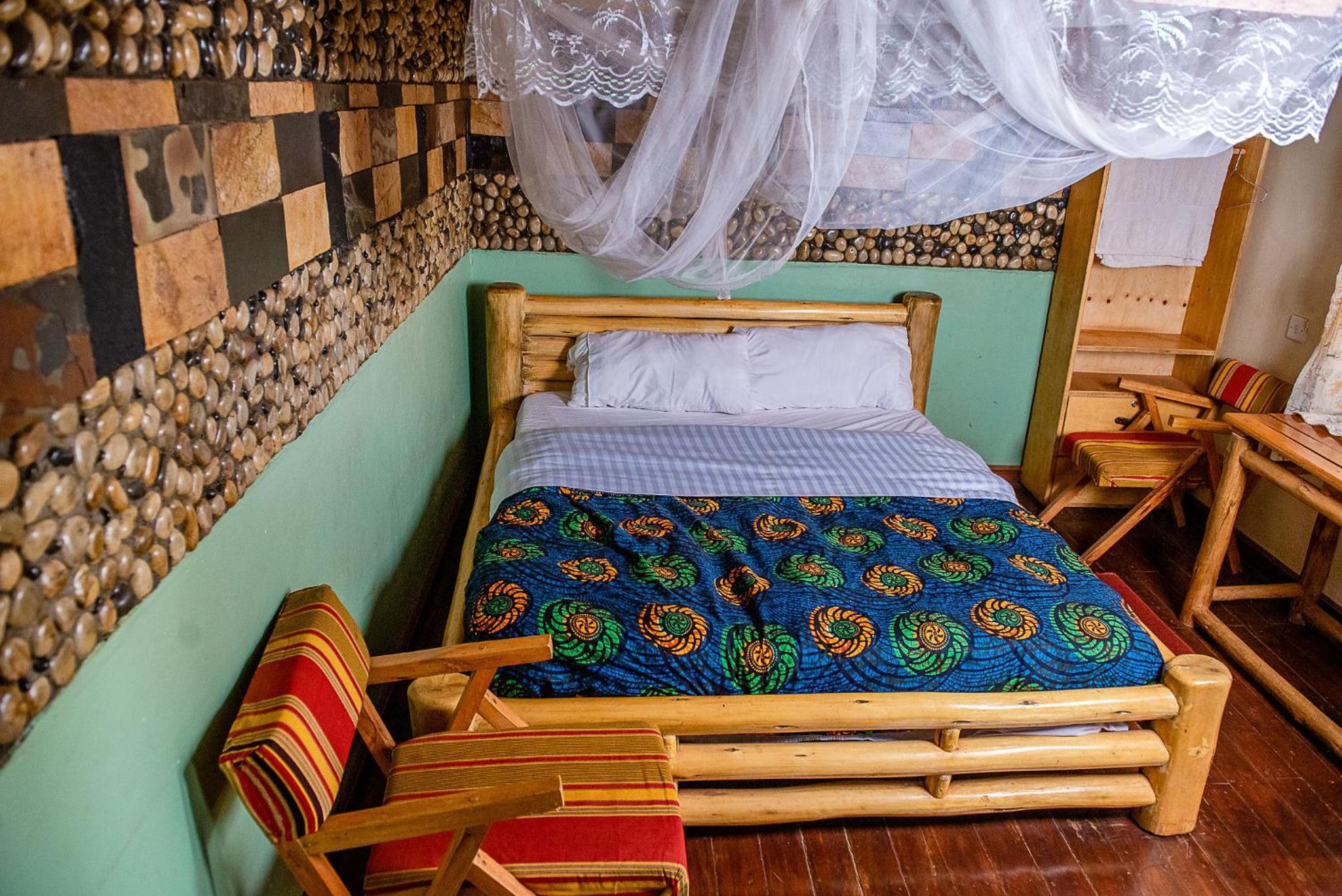 Elite Backpackers Services