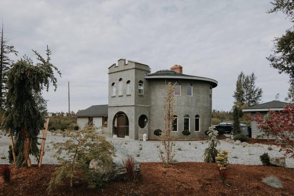 Lavender Castle