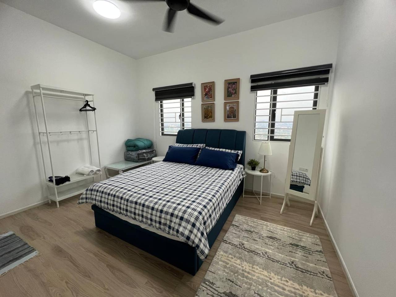 Comfy Tokma's Home Bangi - FREE Wifi, Netflix, InfinityPool photo 2