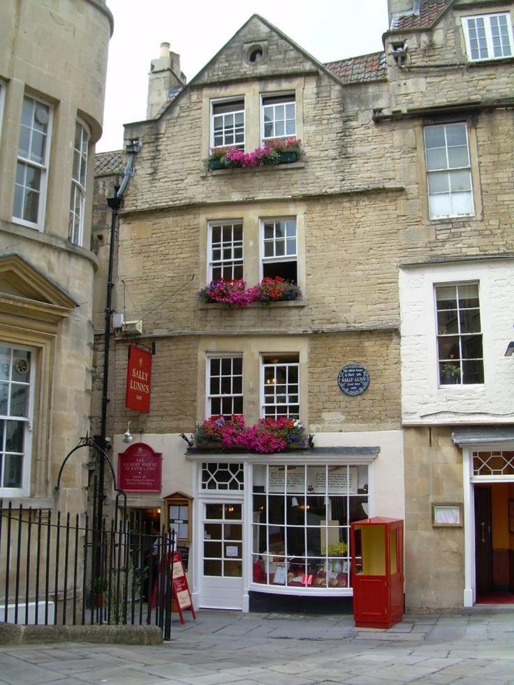 Photo 19