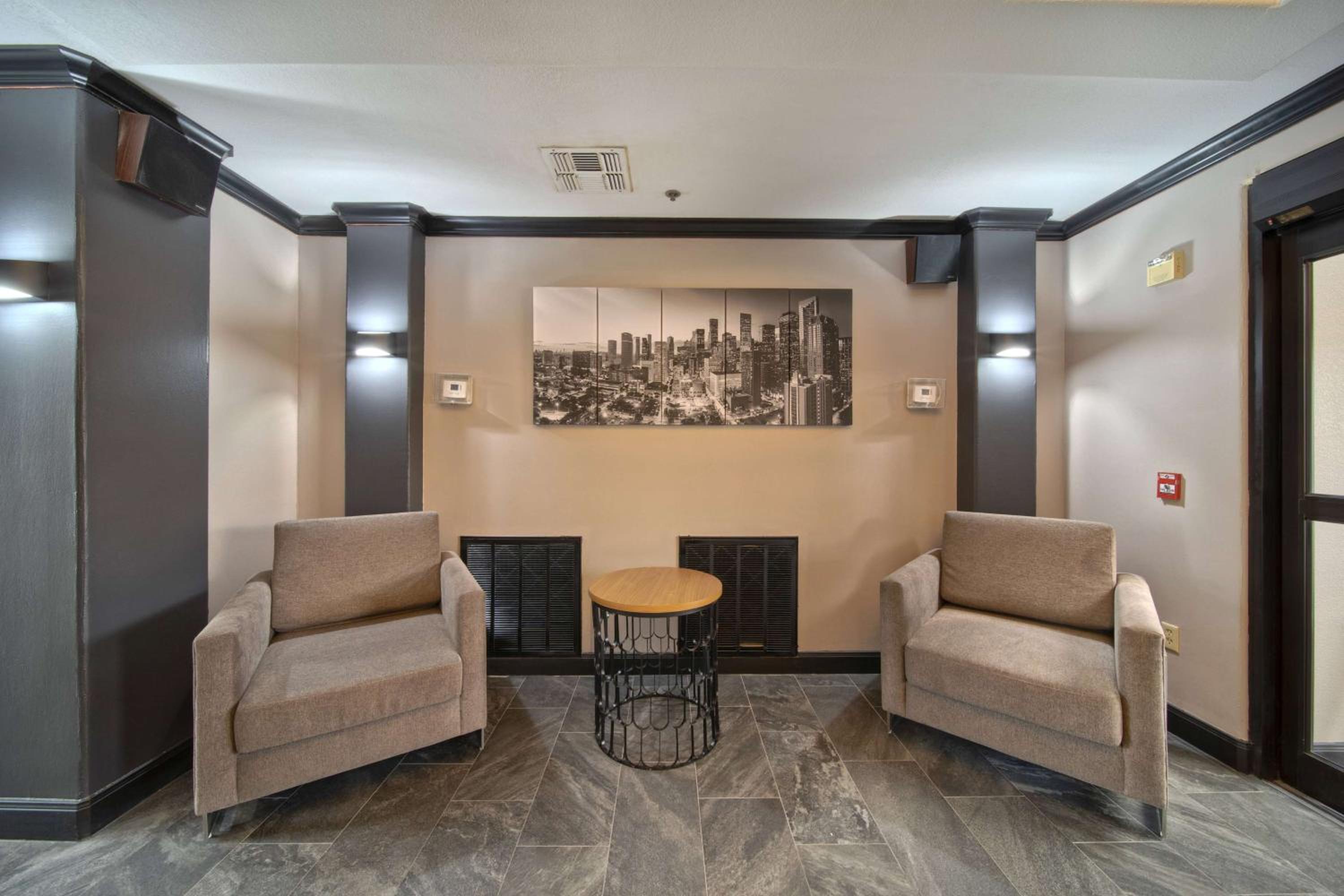 Wingate by Wyndham Houston Bush Intercontinental Airport - Property Image 51
