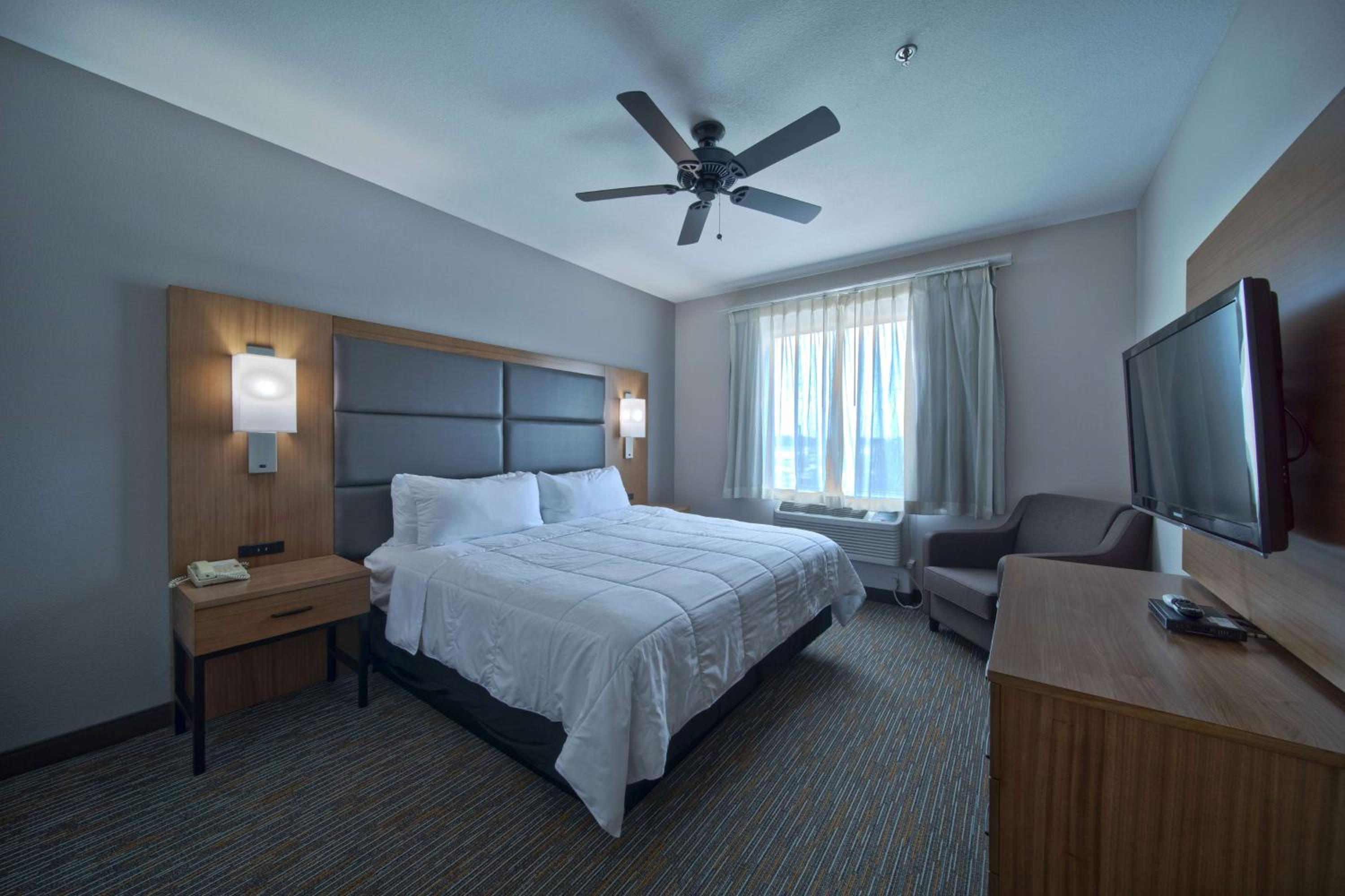 Wingate by Wyndham Houston Bush Intercontinental Airport - Property Image 69