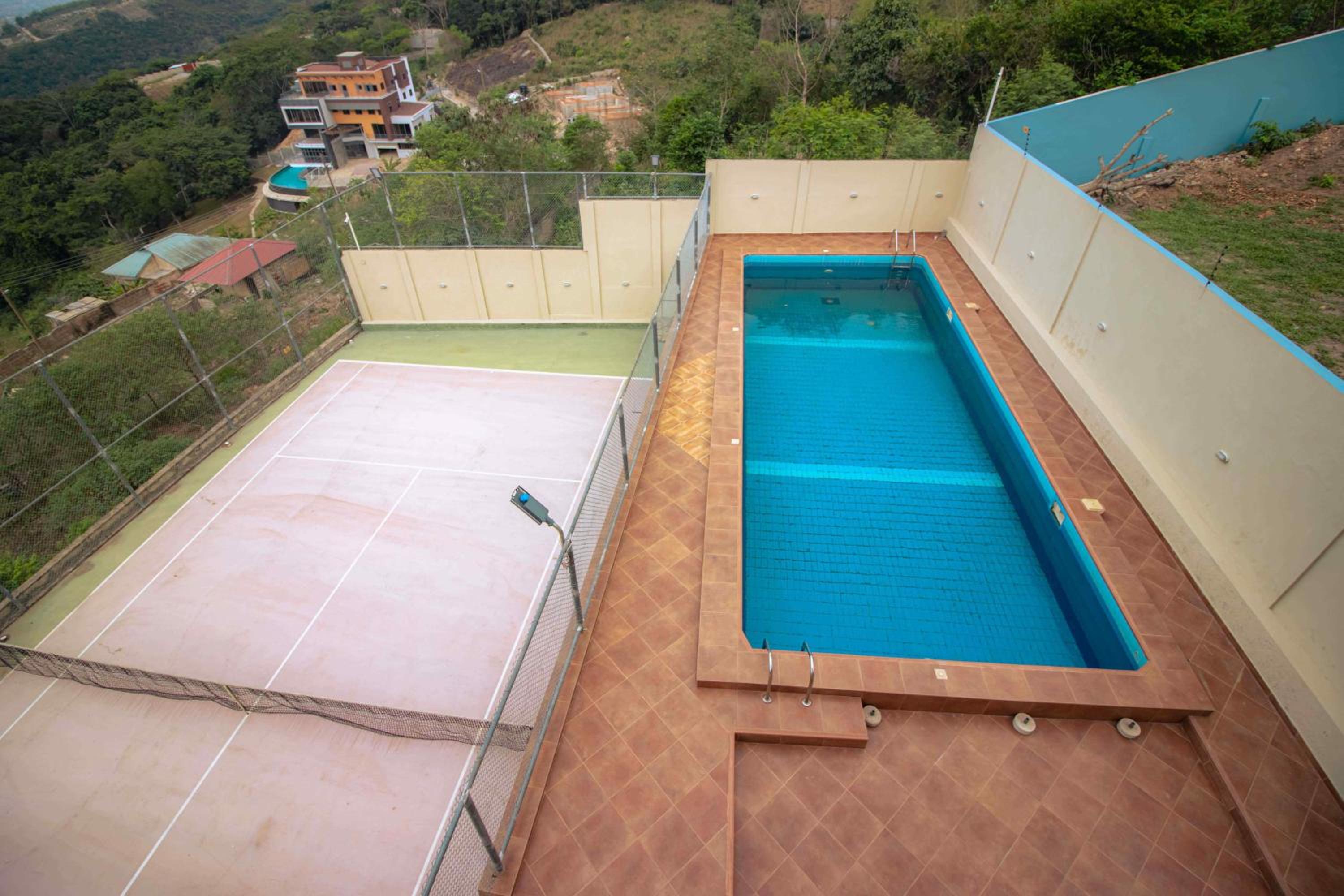 Brown Hills Residences view 3