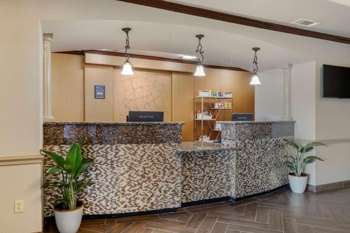 hotel reception