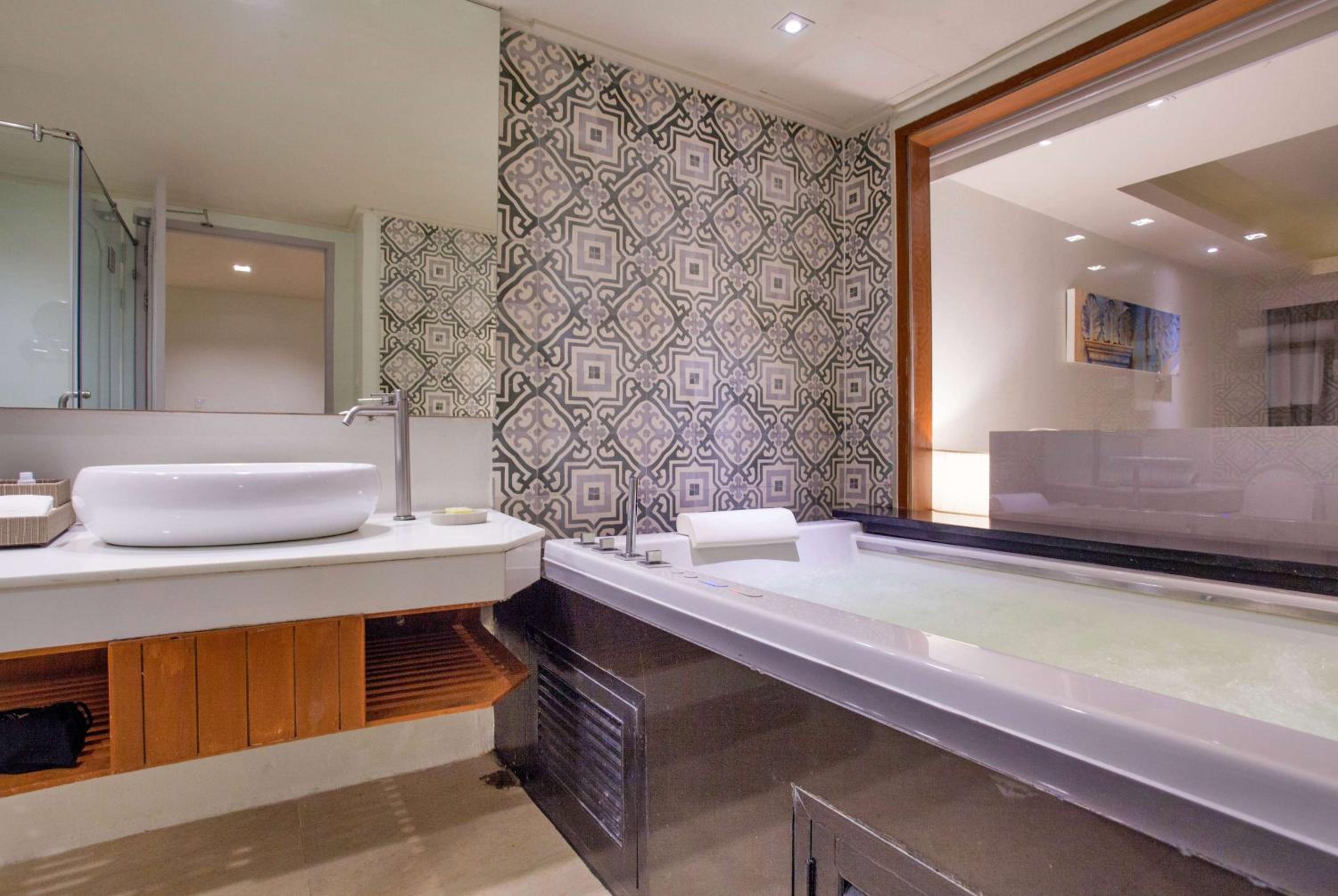 Zenmaya Oceanfront Phuket, Trademark Collection by Wyndham