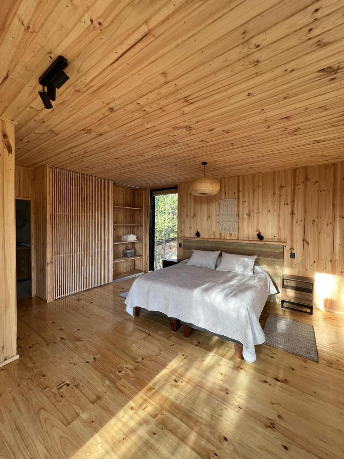 Tripanko Lodge & Bungalows
