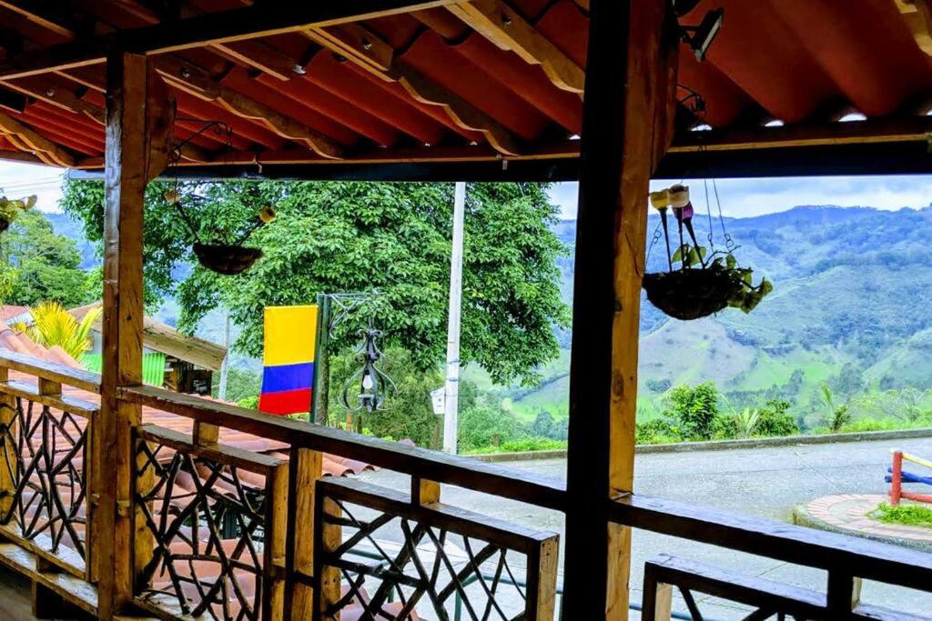 El Encanto Mountain Cabin