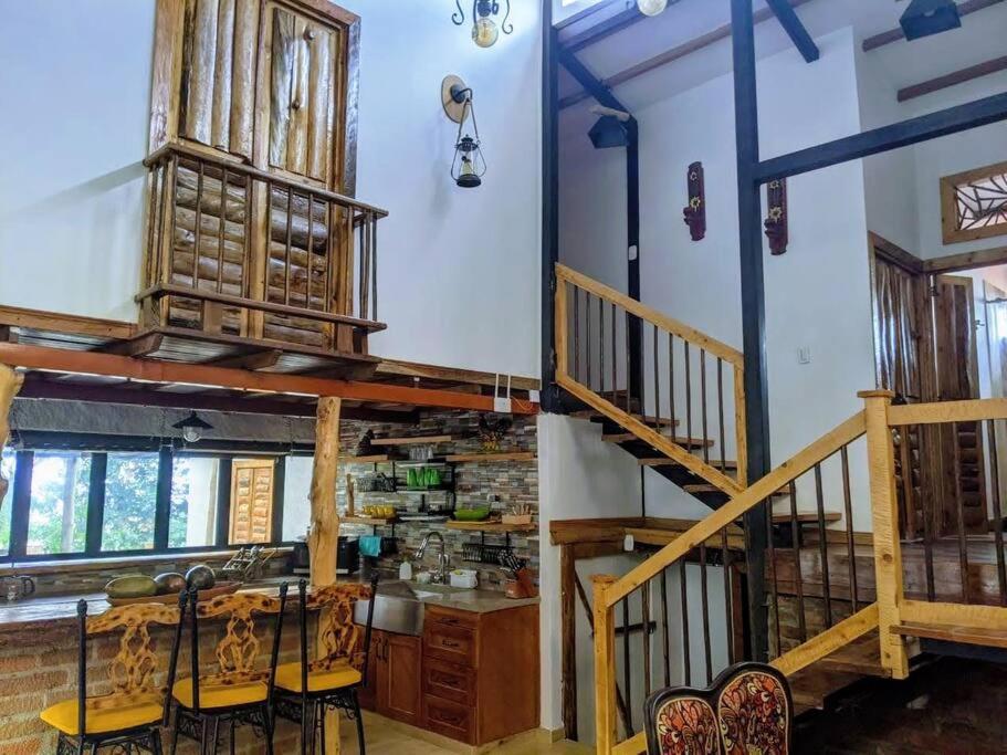 El Encanto Mountain Cabin