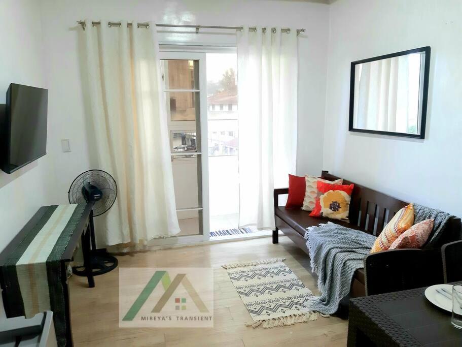 Mireya's 1BR condo at Zone Vill - Burnham Park view 4