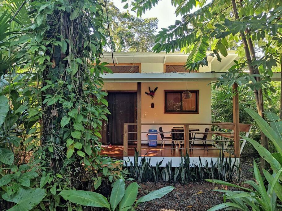 Little Yemanja Bungalow