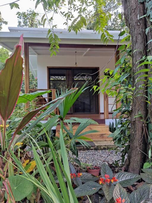 Little Yemanja Bungalow