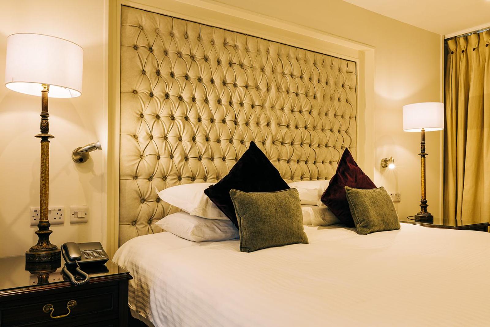 The Keadeen Hotel