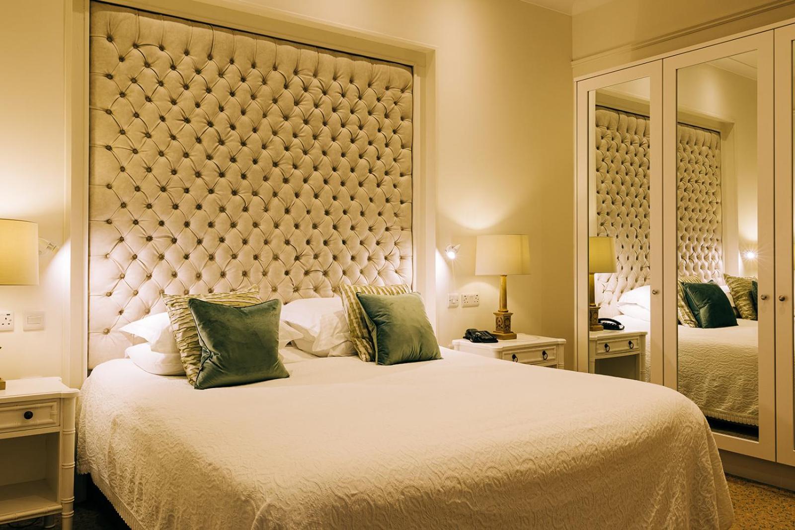 The Keadeen Hotel — 9