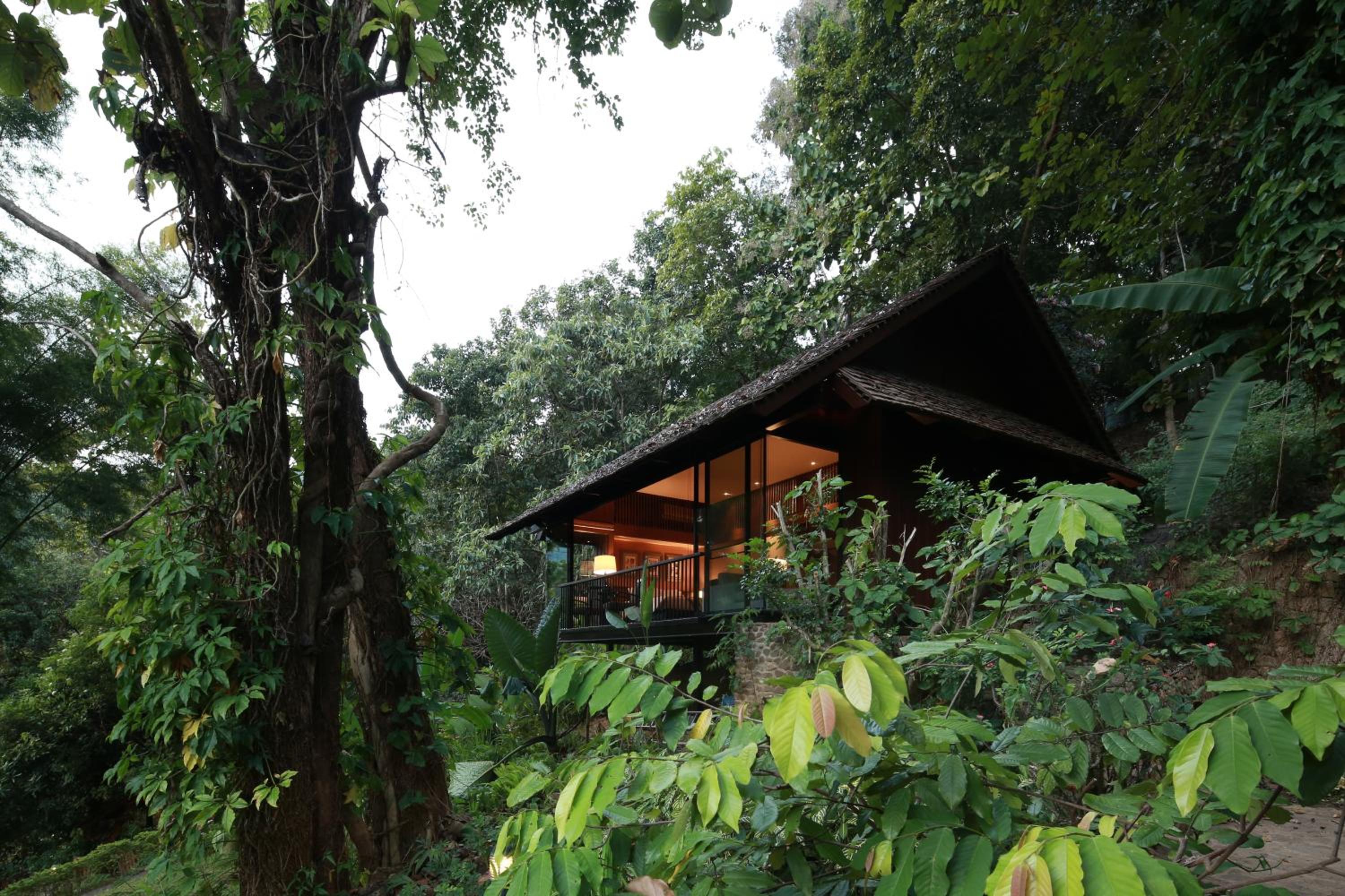 Vanilla hill (hill lodge)